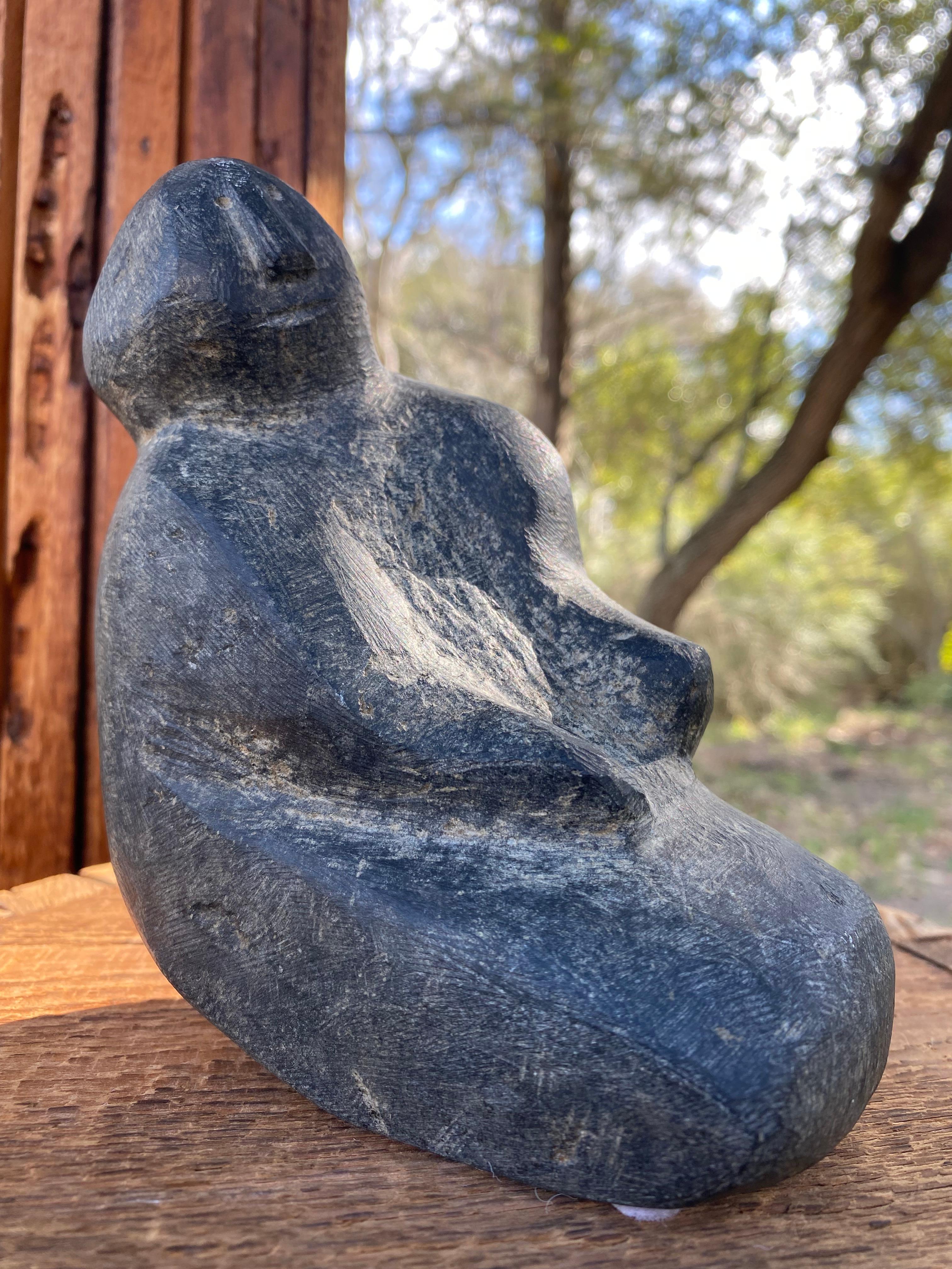 Minimalist Inuit Sculpture Attributed to Marc Aliskaswa For Sale 6