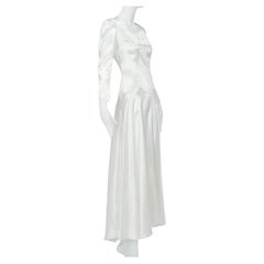 Minimalist Ivory Lacquered Satin Ankle Length Sweetheart Wedding Gown – M, 1940s