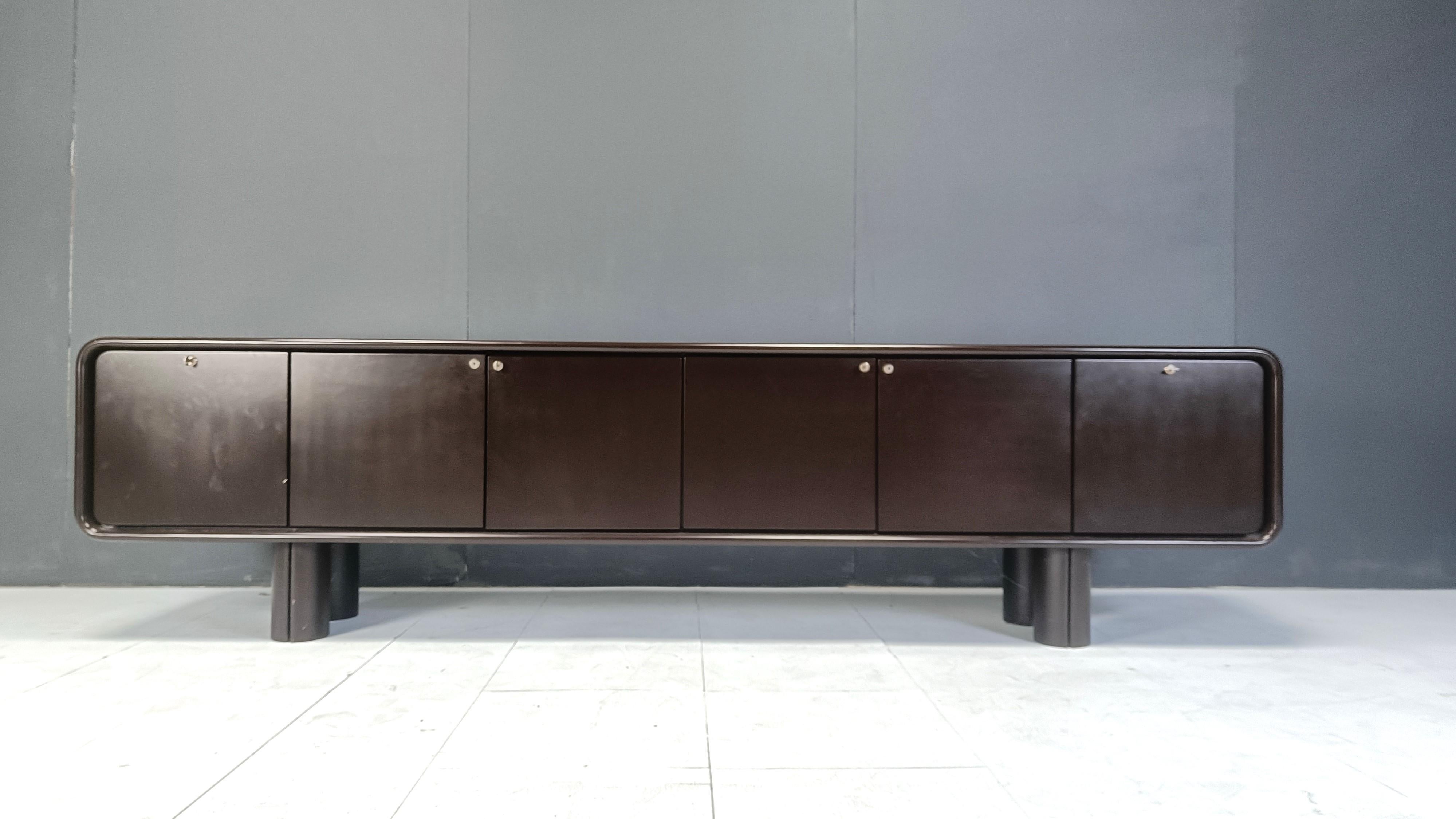 Minimalist Janda sideboard by Frank De Clercq, 1970s In Good Condition In Leuven, Vlaams Gewest
