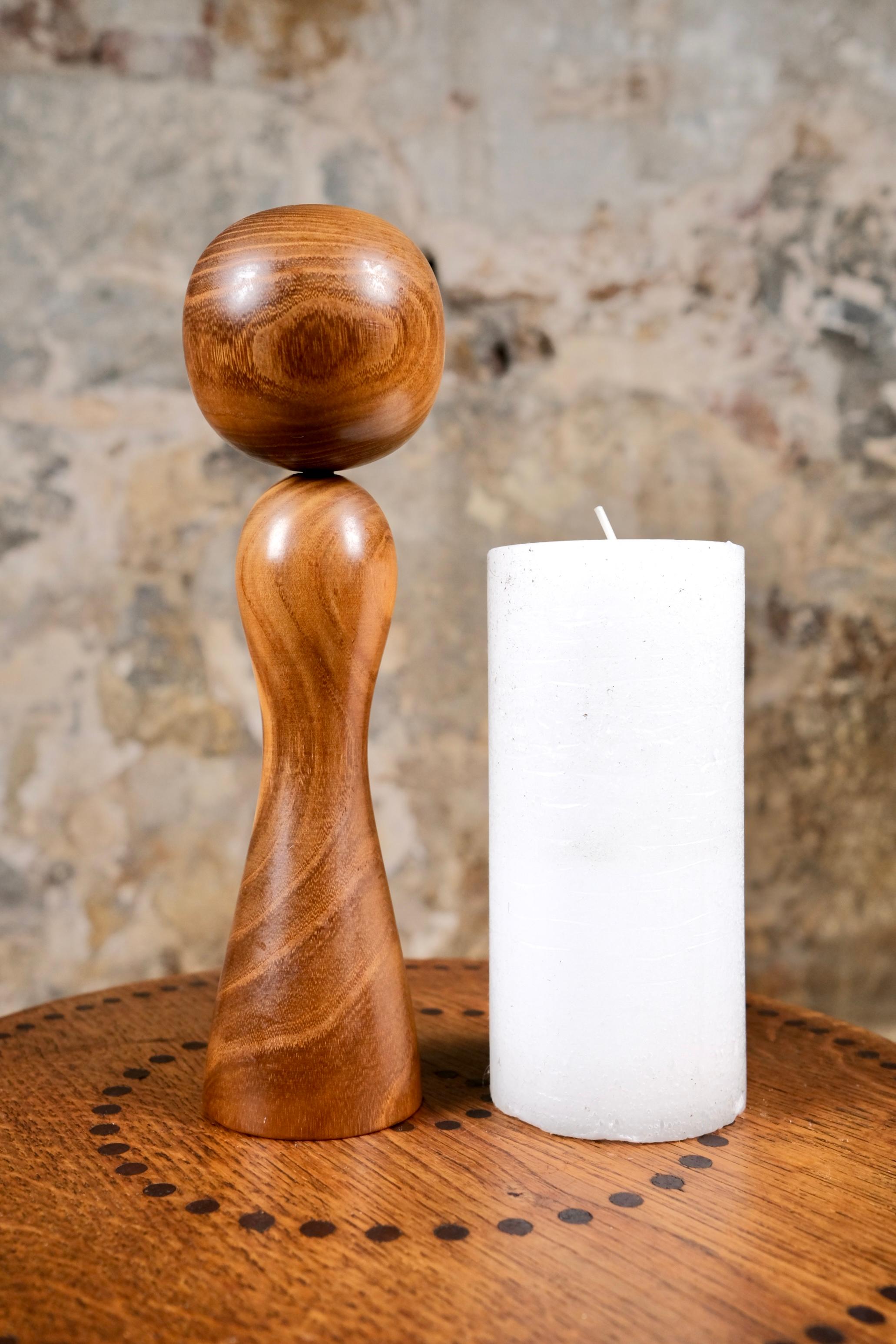 Minimalistischer Kokeshi, Muhitsu Miyajima zugeschrieben Muhitsu Miyajima, Japan, 1970er Jahre im Angebot 2