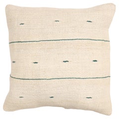 Grand coussin carré minimaliste Kilim