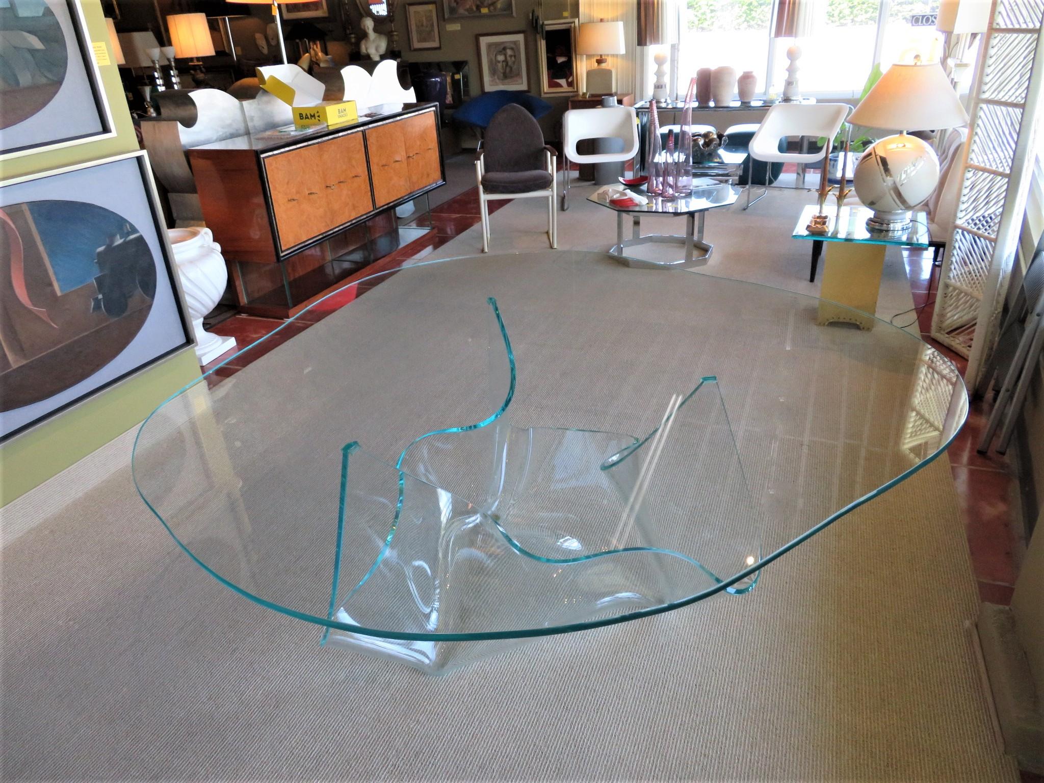 Minimalist Laurel Fyfe Glass Handkerchief Shaped Base Dining Table Amorphic Top  3