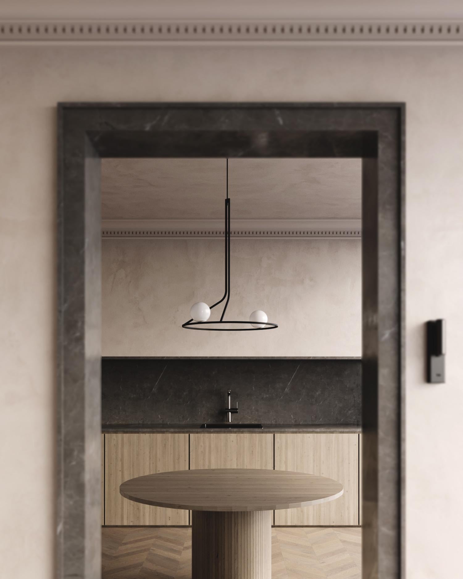 Minimalismo Lampada a sospensione LED minimalista - Lampada geometrica in vetro opalino realizzata a mano in vendita