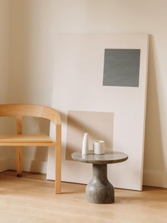 PESO– Minimalist Round Side Table in Limestone, Medium