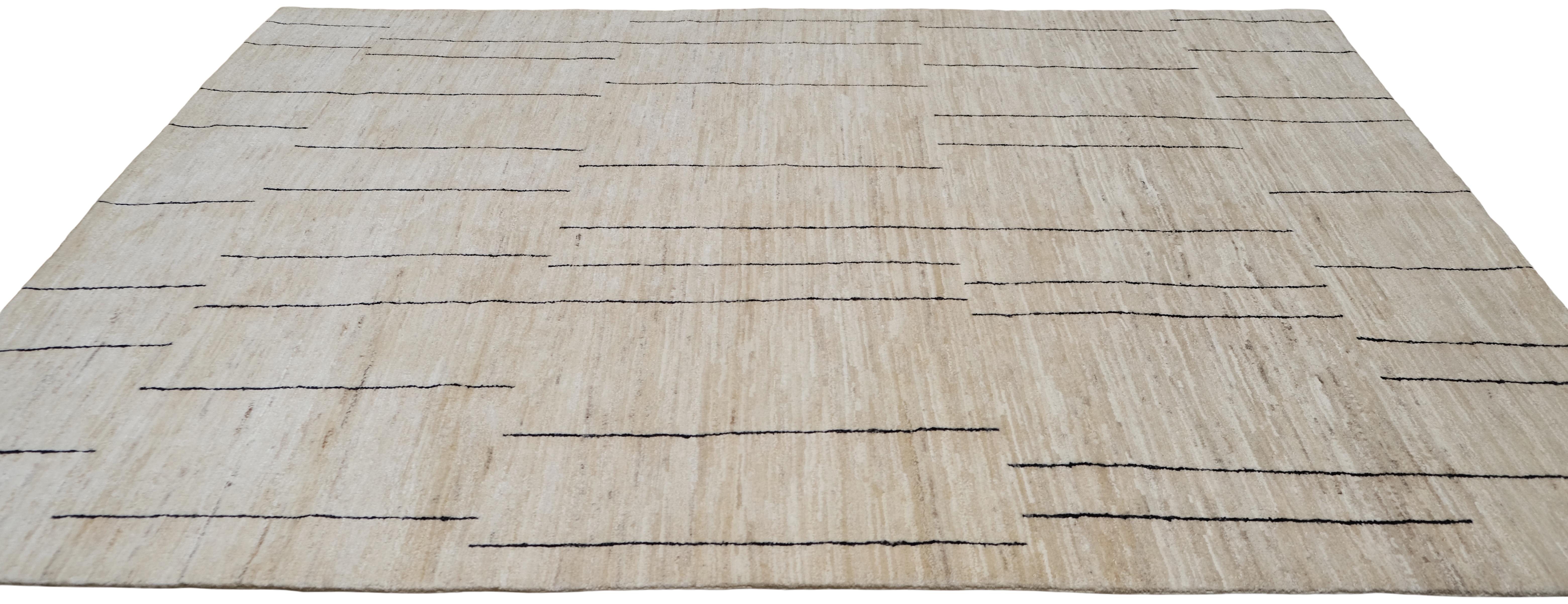 Minimalistischer, linear gestalteter Wollteppich 5'6''x7'9'' (Pakistanisch) im Angebot