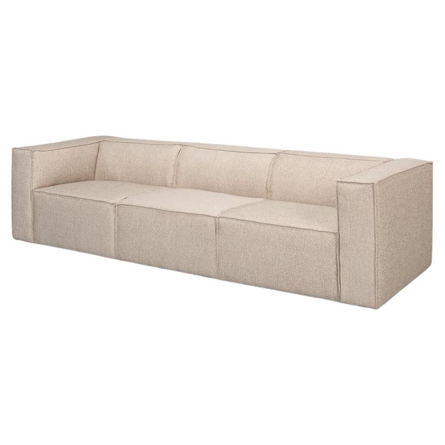 Minimalistisches Leinen-Sofa im Angebot