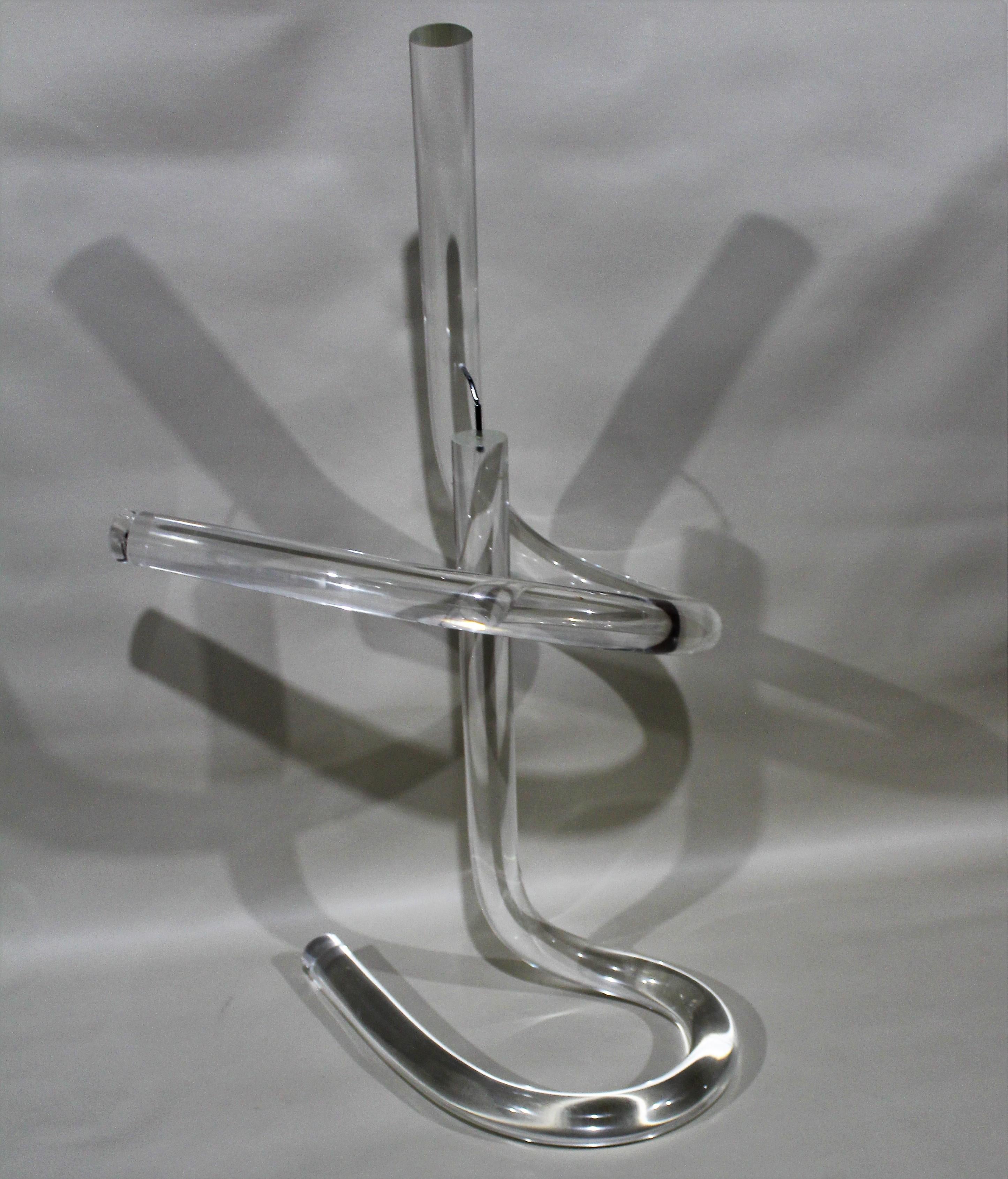 Minimalistische kinetische Skulptur aus Lucite (20. Jahrhundert) im Angebot