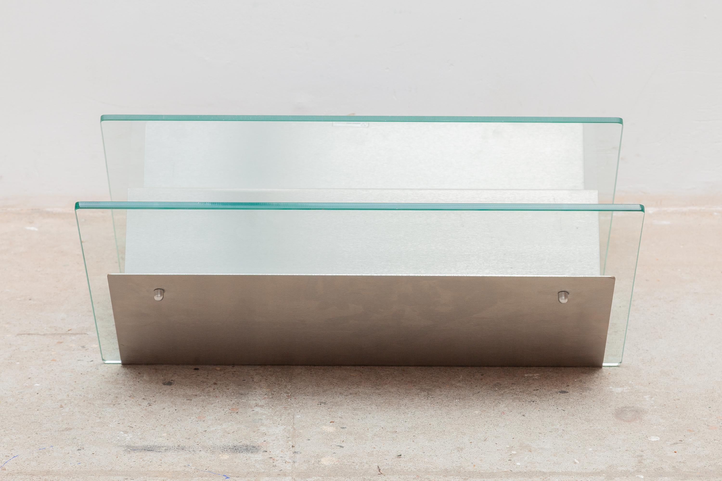 Minimalist Magazine Rack Holder in Glass and Chrome 1960s by Weber, Germany In Good Condition For Sale In Antwerp, BE