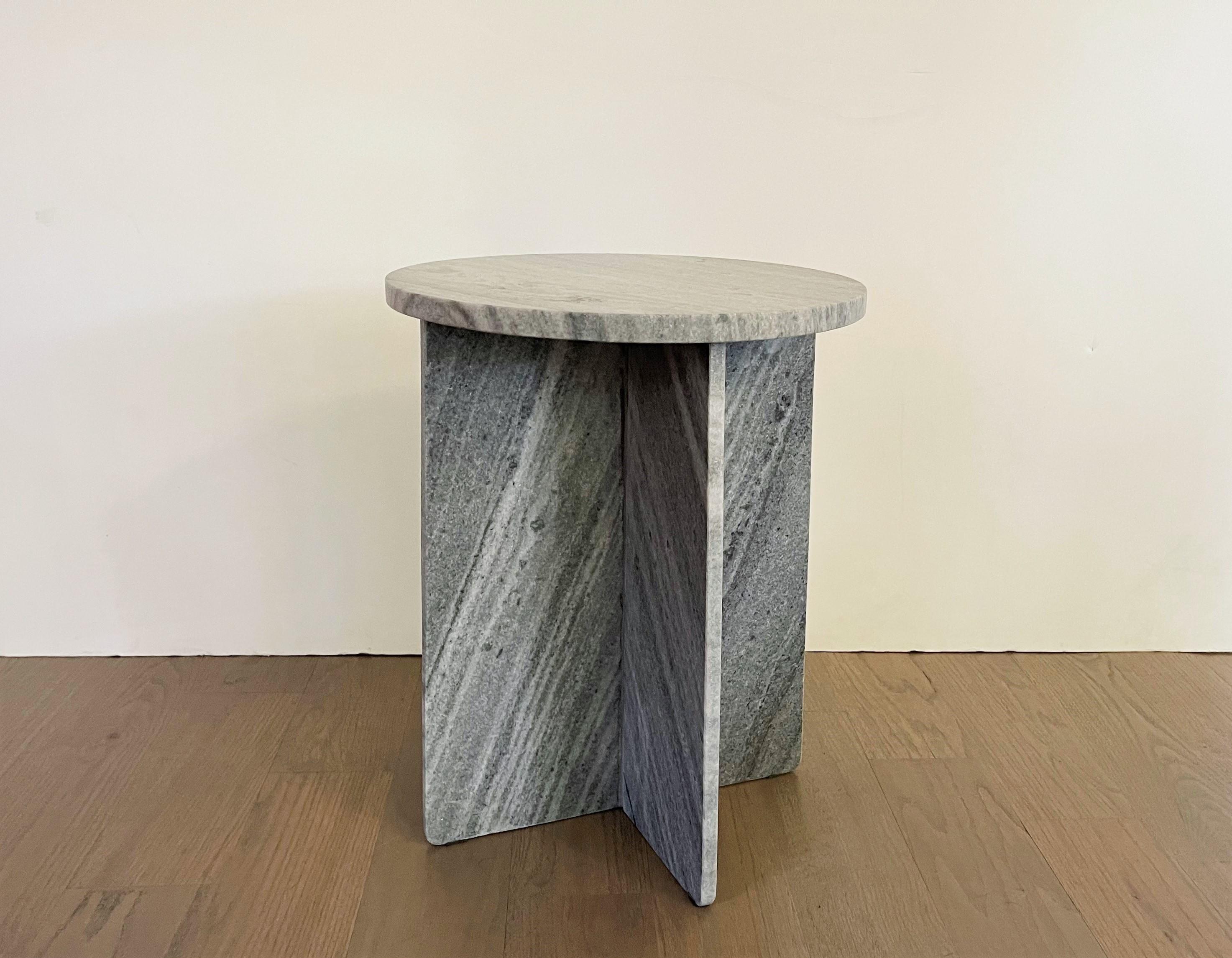 Minimalist Marble Drinks Table, Italy In Good Condition For Sale In Dallas, TX