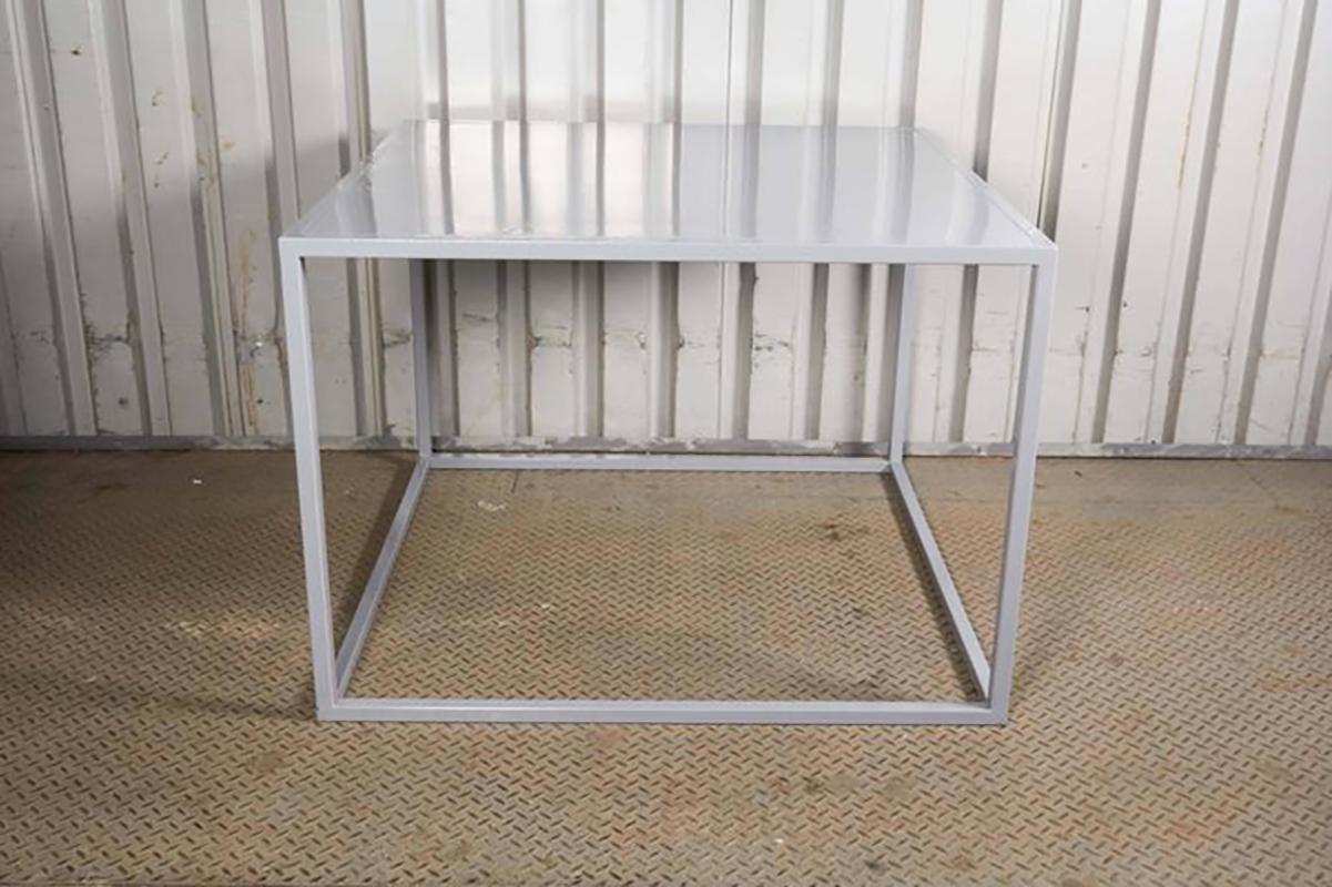 Minimalist Metal Dining Table In Fair Condition For Sale In New York, NY