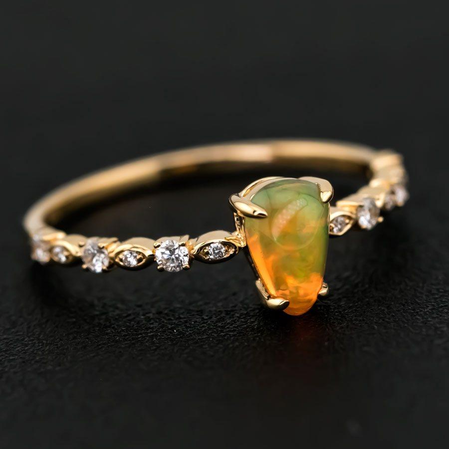 Brilliant Cut Minimalist Mexican Fire Opal Diamond Engagement Ring 18K Yellow Gold For Sale