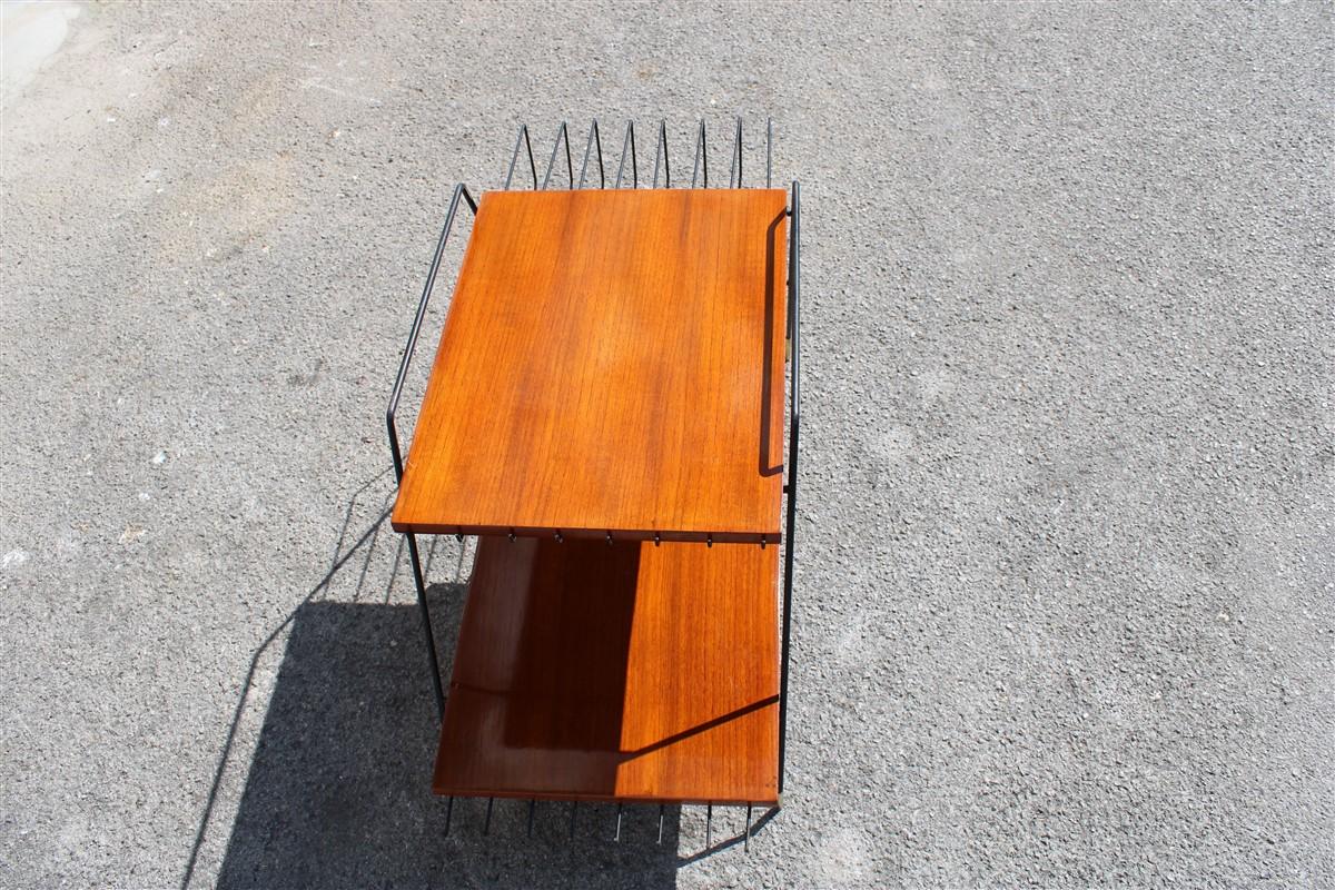 Table basse rectangulaire minimaliste mi-siècle en teck, fer et laiton ISA Home, années 1950 en vente 6