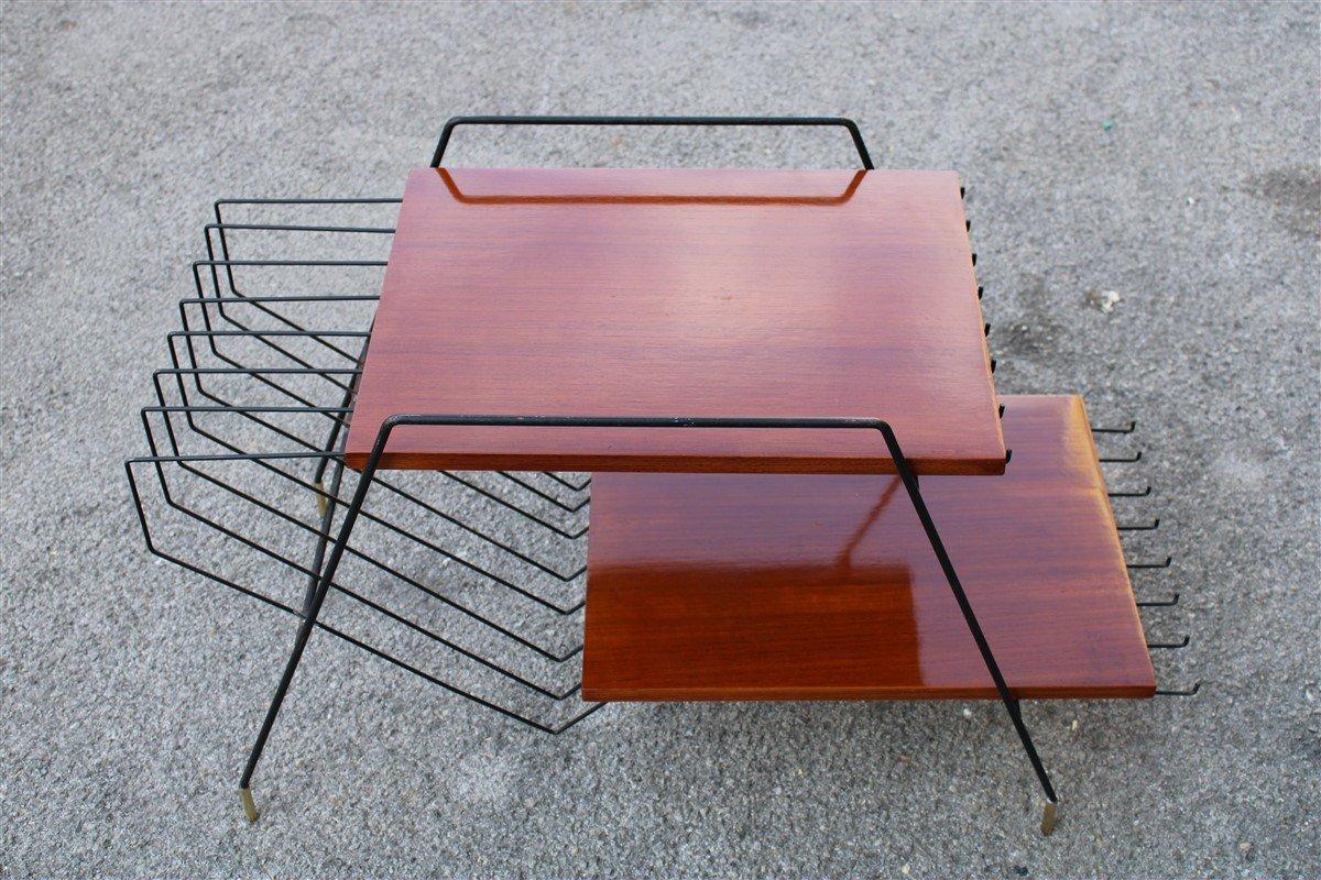 Table basse rectangulaire minimaliste mi-siècle en teck, fer et laiton ISA Home, années 1950 en vente 9