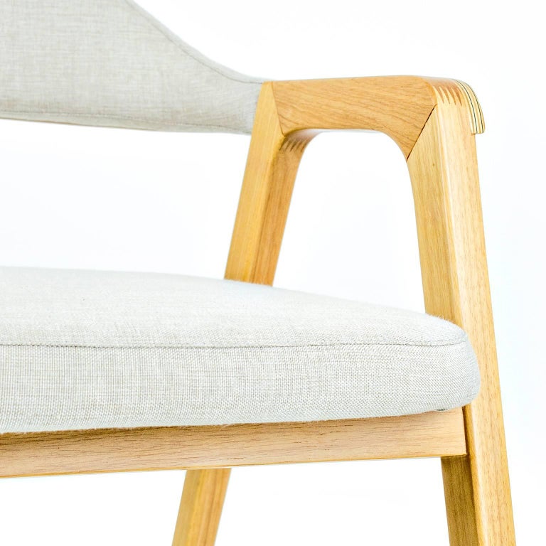 Minimalist Modern Armchair in solid wood, Brazilian Design For Sale at
