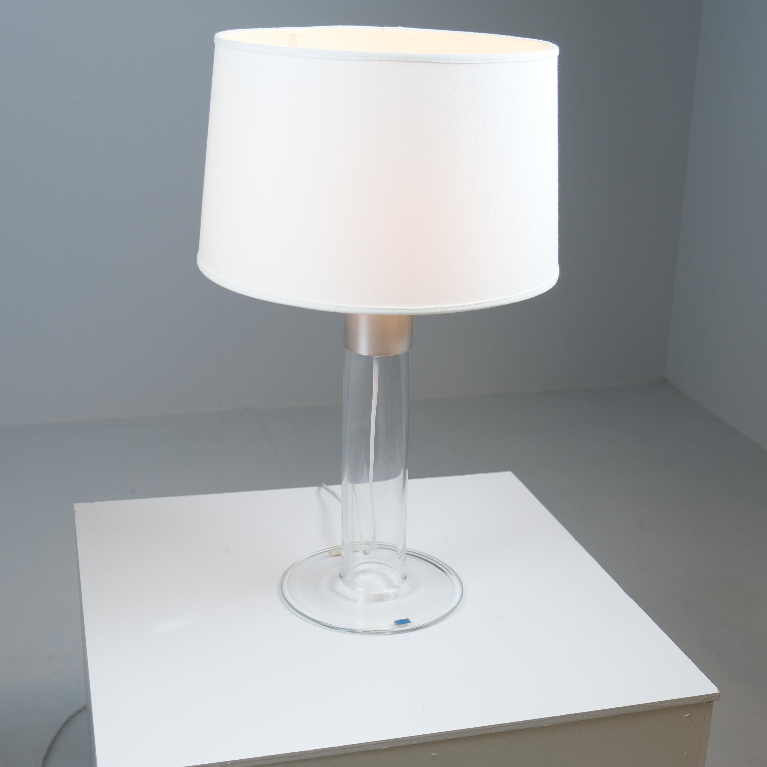 Finlandese Lampada minimalista in vetro artistico moderno, Kerlux - Nuutajärvi, Finlandia, anni '90 in vendita