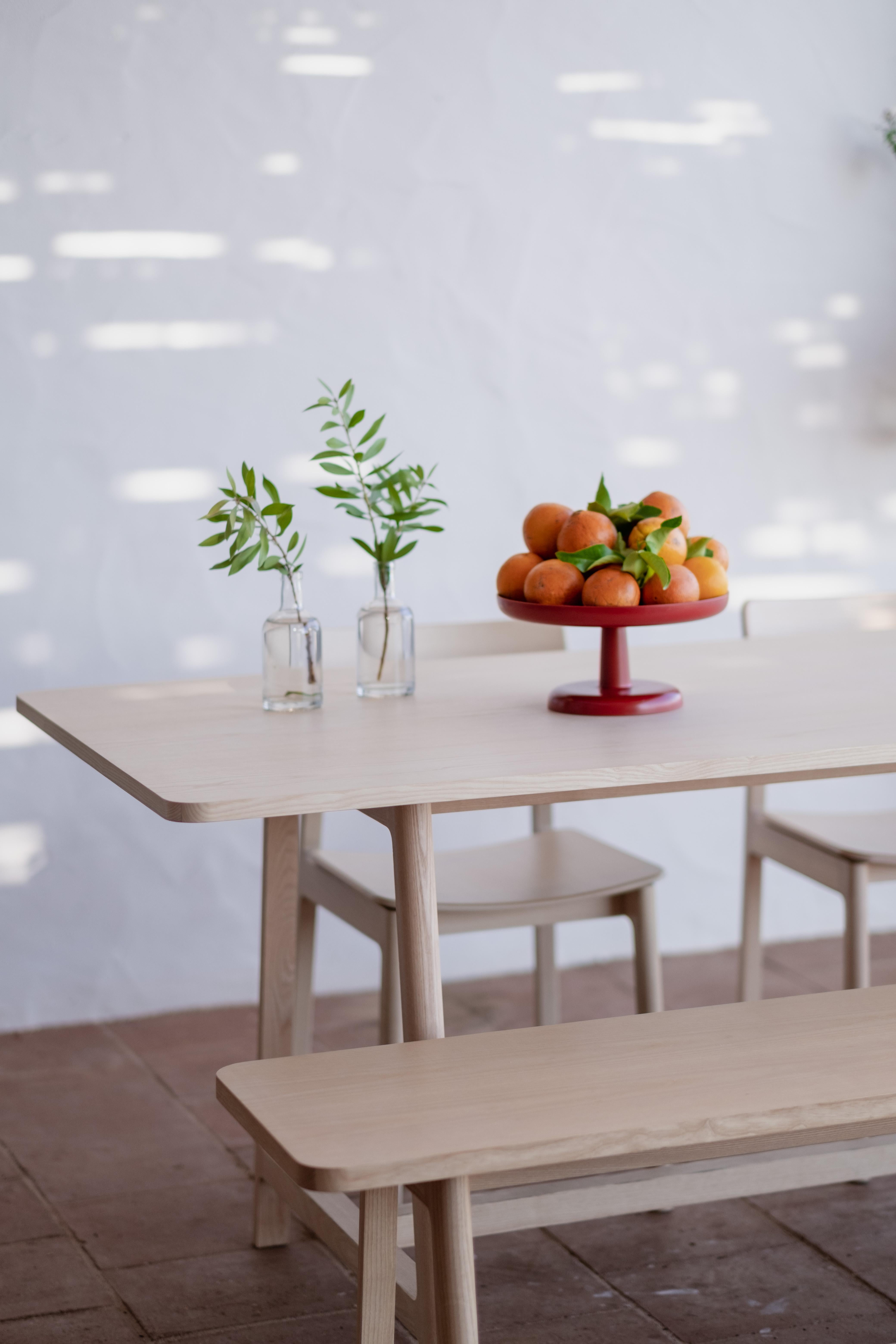 Banc moderne et minimaliste avec cadre en bois de noyer, collection en vente 4