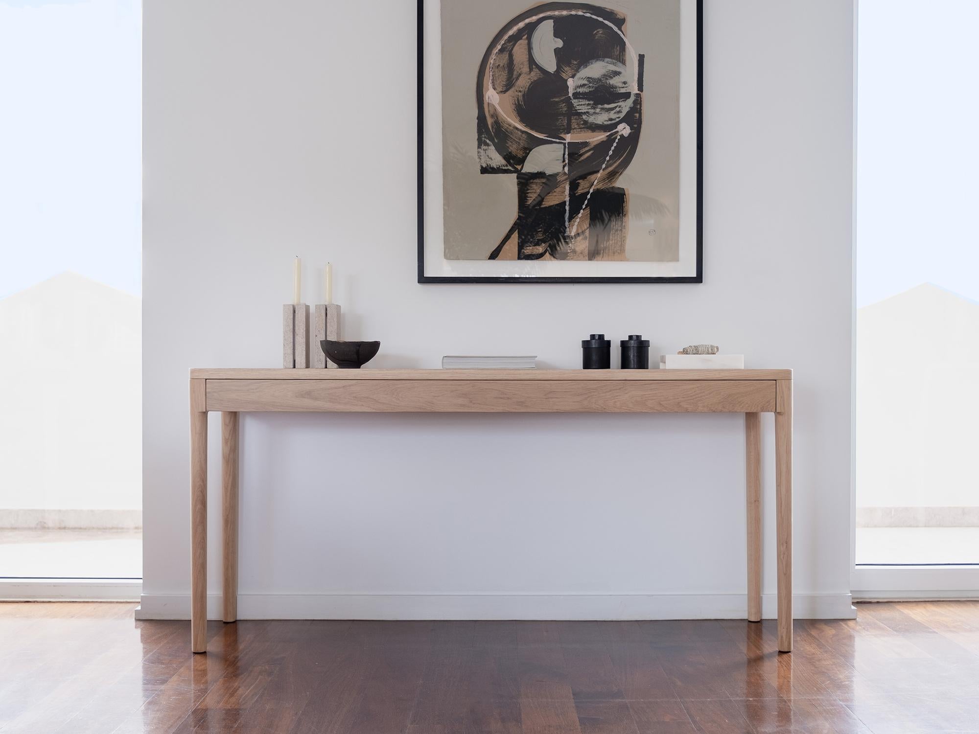 Minimalist Modern Console Table in Oak In New Condition For Sale In Lisbon, PT