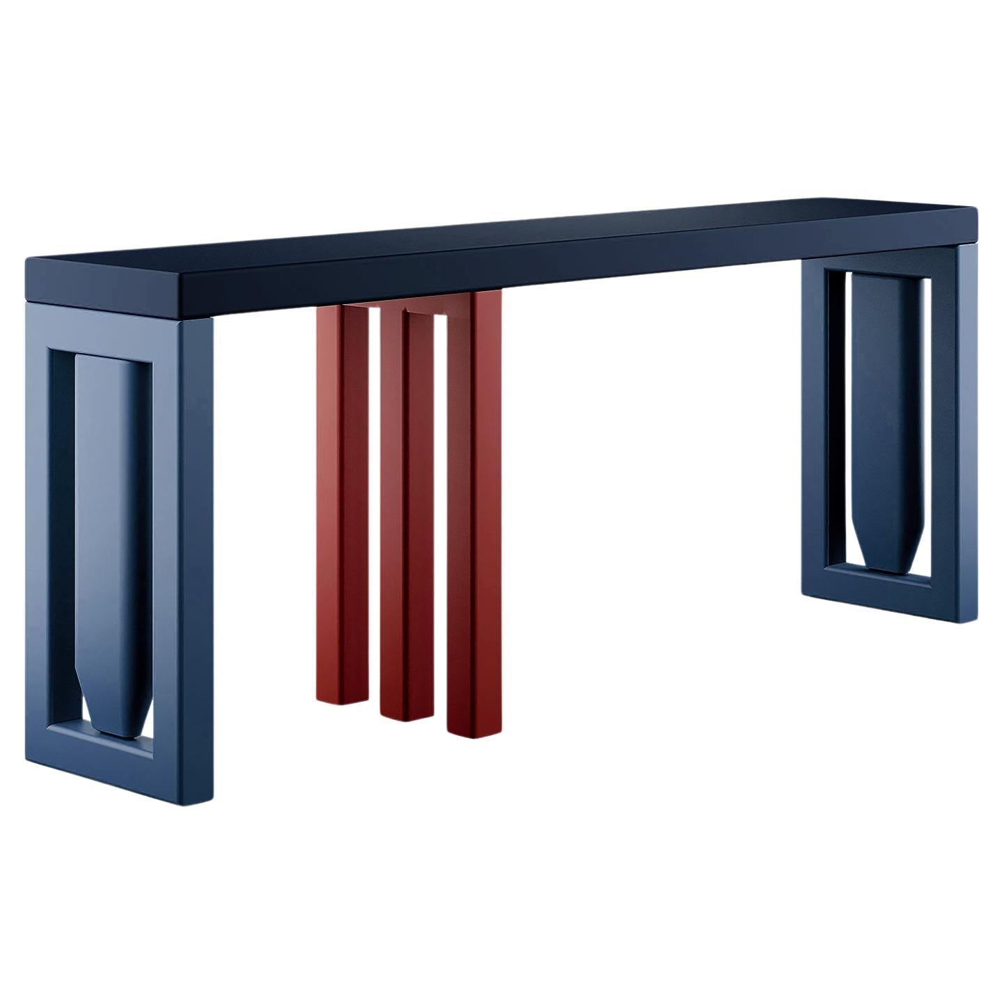 Minimalistischer moderner Konsolentisch mit drei Beinen aus Holz in Blau und Rot mit mattem Lack im Angebot