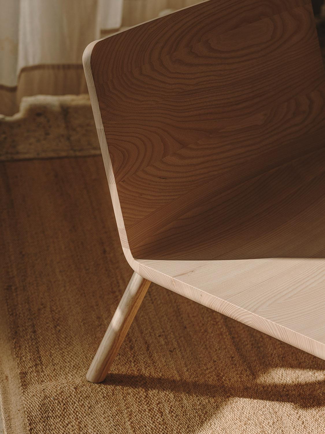 Minimalist Modern Lounge Chair in Natural OAK wood -  Set 2 Pieces For Sale 6