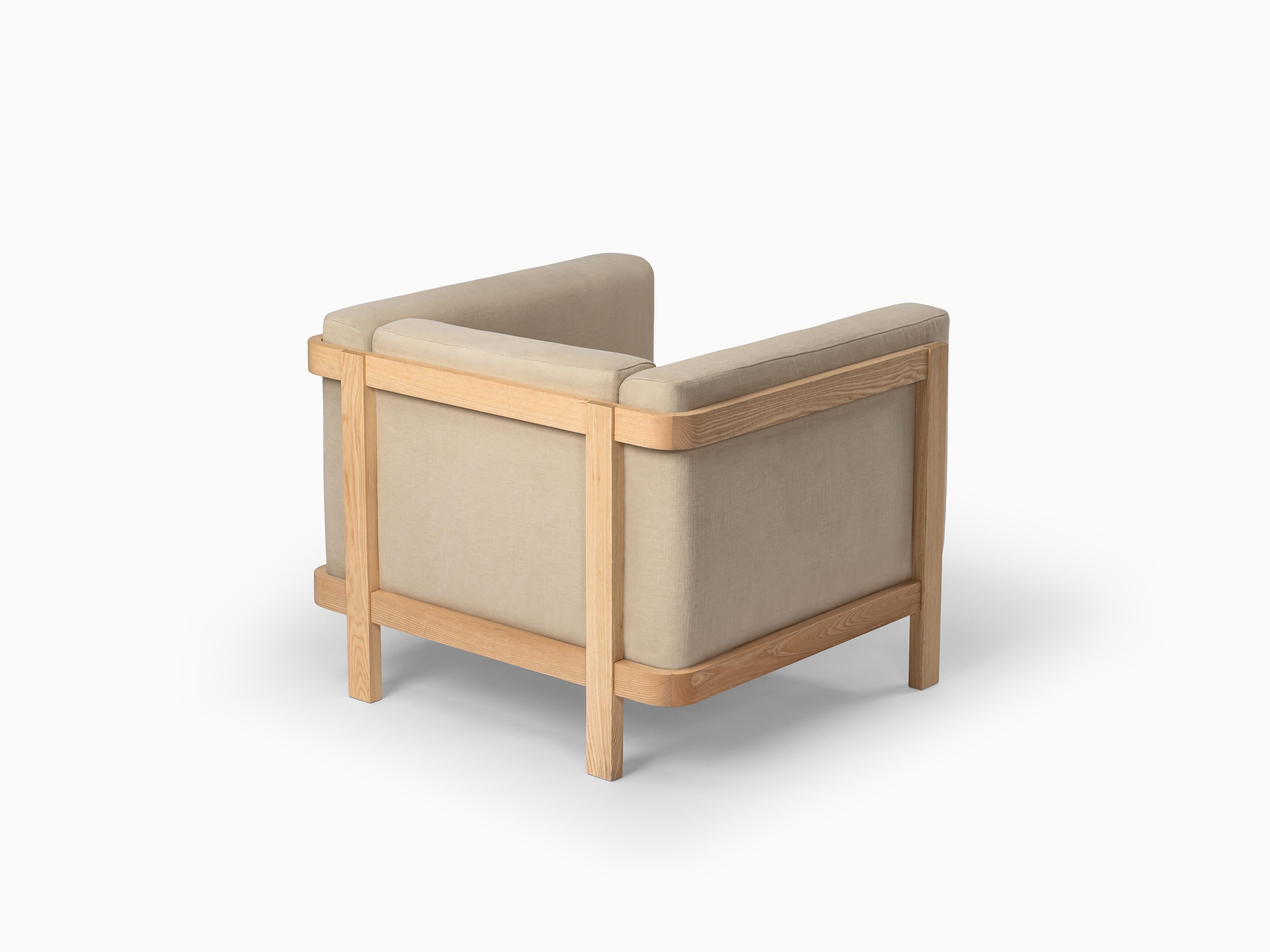 Contemporary Minimalist Modern Lounge Chair LIFT – Set of 2 in Ash Wood and Hi Quality Fabric For Sale