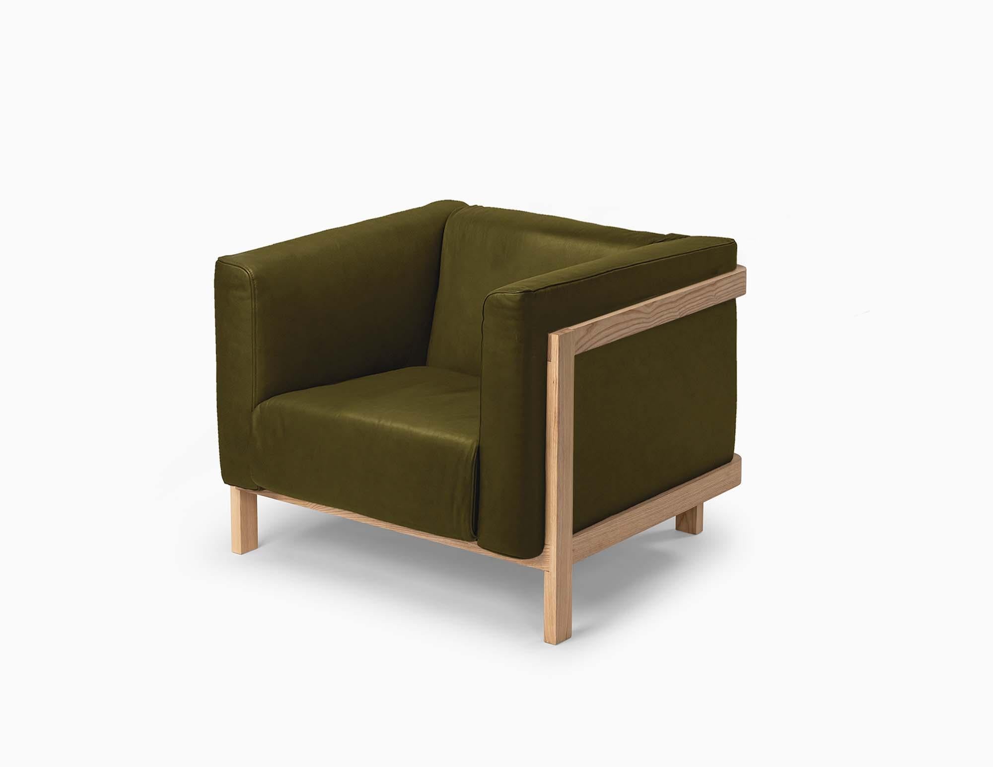 Minimalist Modern Lounge Chair LIFT – Set of 2 in Ash Wood and Leather For Sale 5