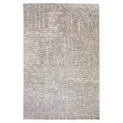 Tapis en laine grise de style marocain minimaliste et moderne fait à la main par Apadana