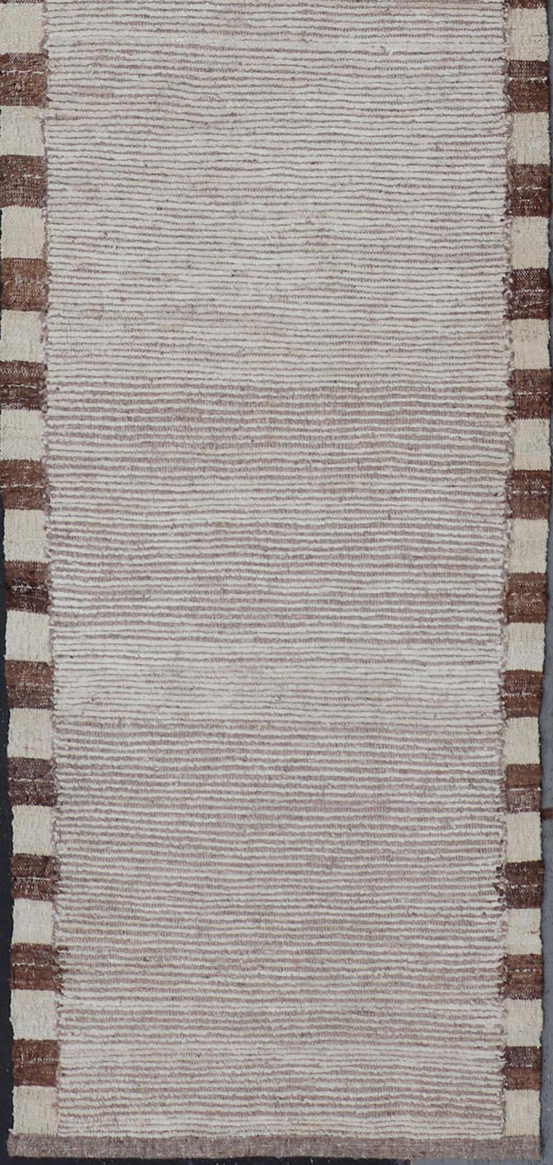 Minimalist Modern Moroccan Style Tribal Runner with Subtle Earthy Tones In New Condition For Sale In Atlanta, GA