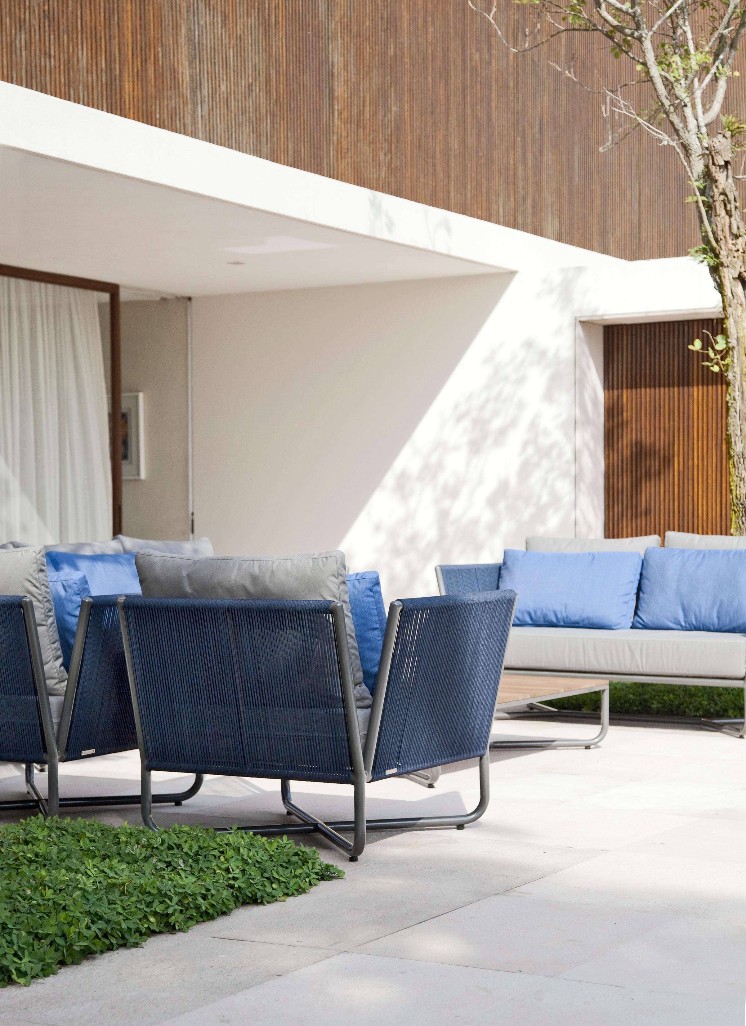 Minimalistischer moderner Sessel für den Außenbereich, Metall mit nautischem Seilmuster im Zustand „Neu“ im Angebot in Vila Cordeiro, São Paulo