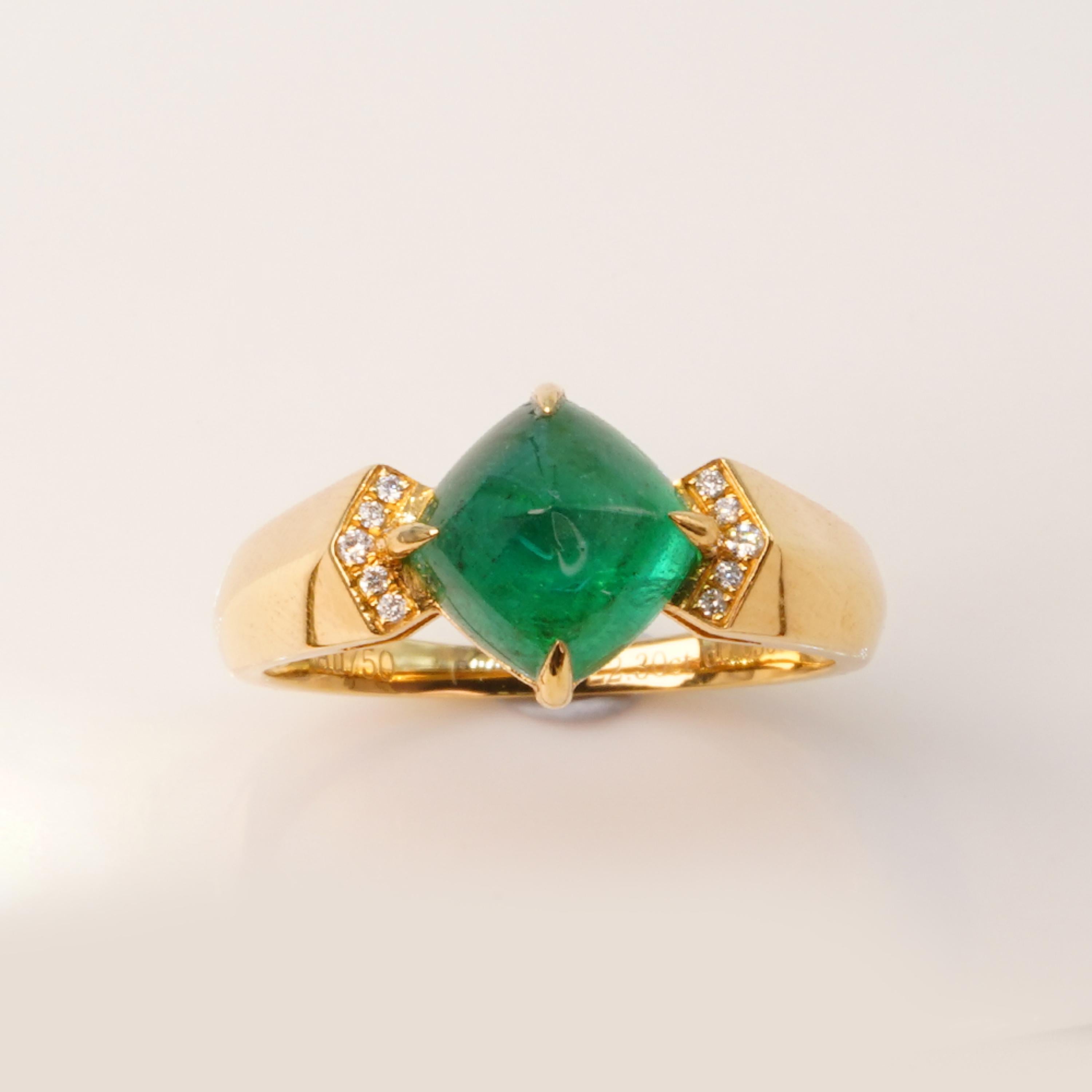 Modern 18K Gold 2 CT Natural Emerald and Diamond Antique Art Deco Style Engagement Ring For Sale