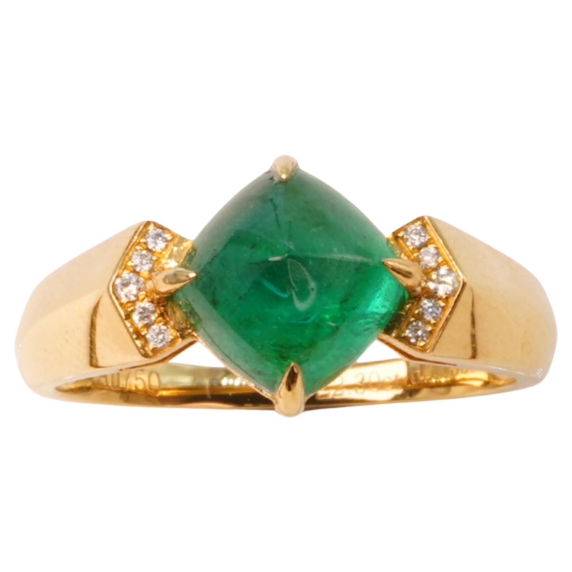 18K Gold 2 CT Natural Emerald and Diamond Antique Art Deco Style Engagement Ring For Sale