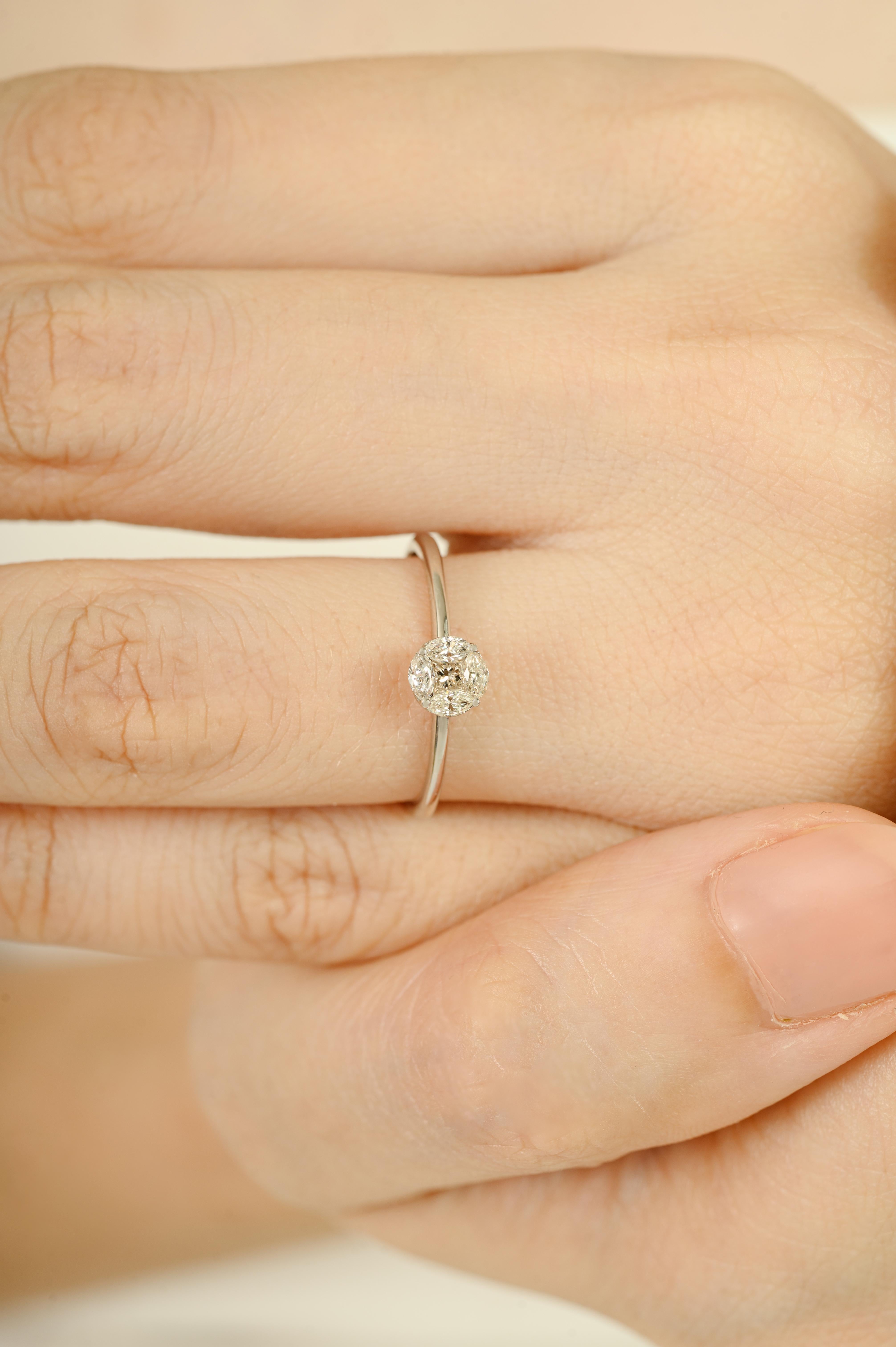 Im Angebot: Minimalistische natürliche Marquise Cut Diamond Cluster Ring in 14K Weißgold Schmuck () 2