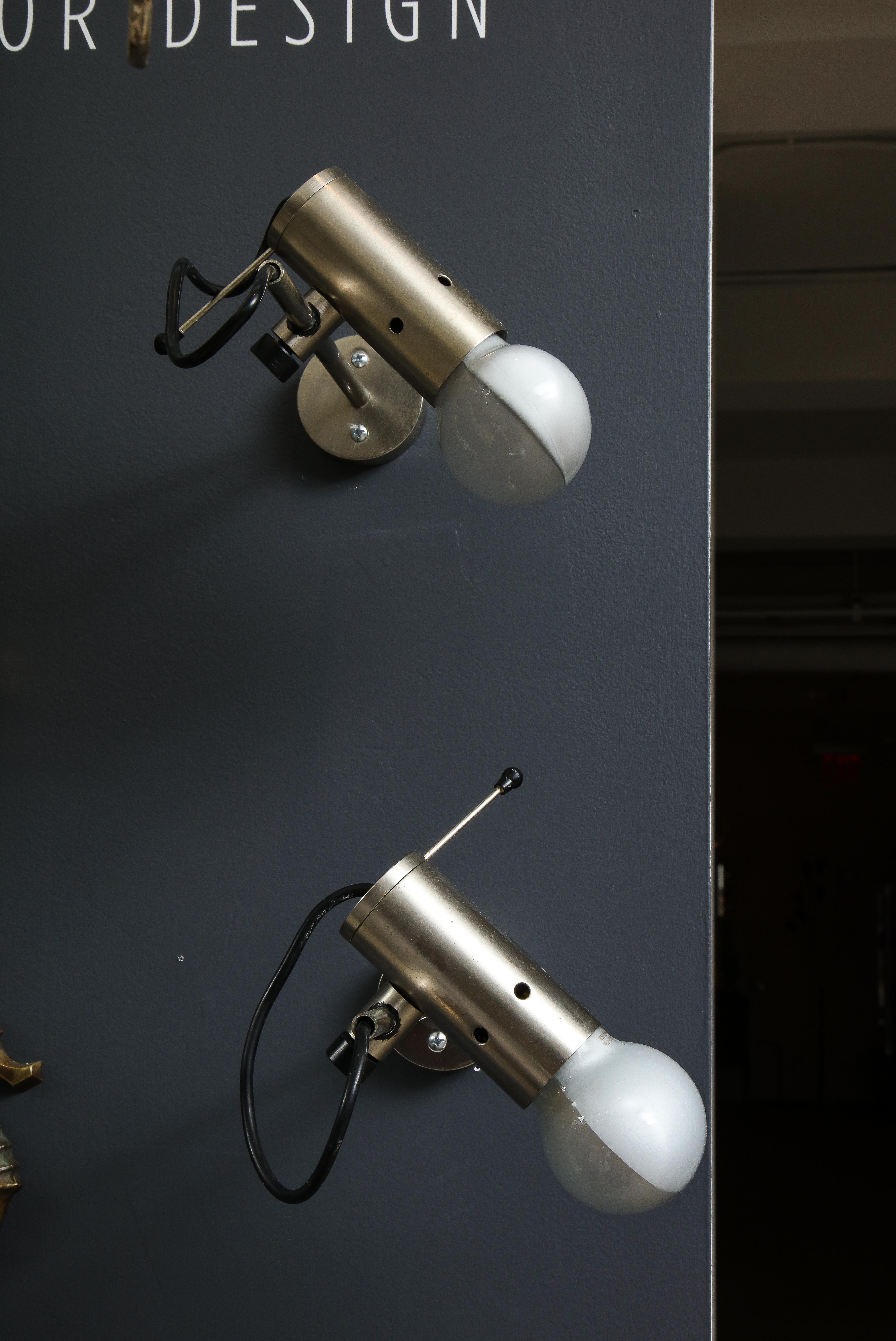Minimalist Nickel Plated Bronze Sconces by Tito Agnoli for Oluce, Italy 1970's For Sale 2