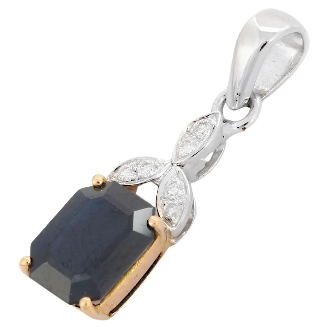 2.25 ct Blue Sapphire with Dainty Diamond Leaf Pendant in 18K Solid Gold For Sale