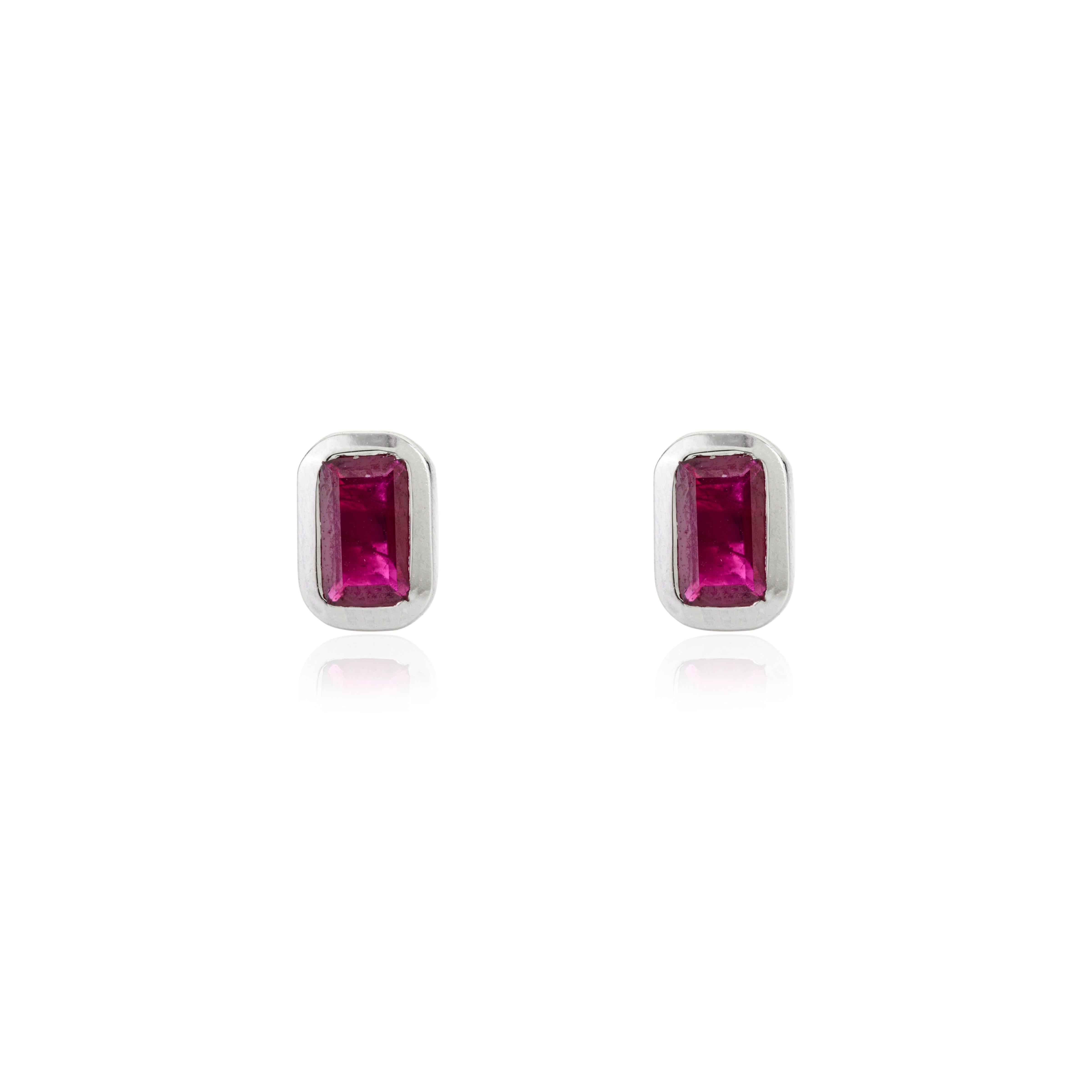 Clous d'oreilles pour la fête des mères en or blanc massif 14 carats avec rubis naturel de taille octogonale Neuf - En vente à New York, NY