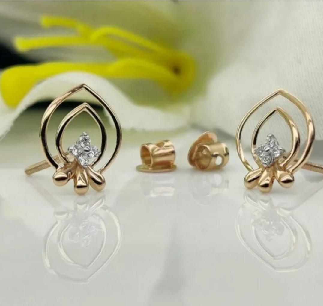 Pendiente Minimalista Pulpo Diamante Oro macizo 14k Pendiente Vacaciones Océano Calamar. en venta 1
