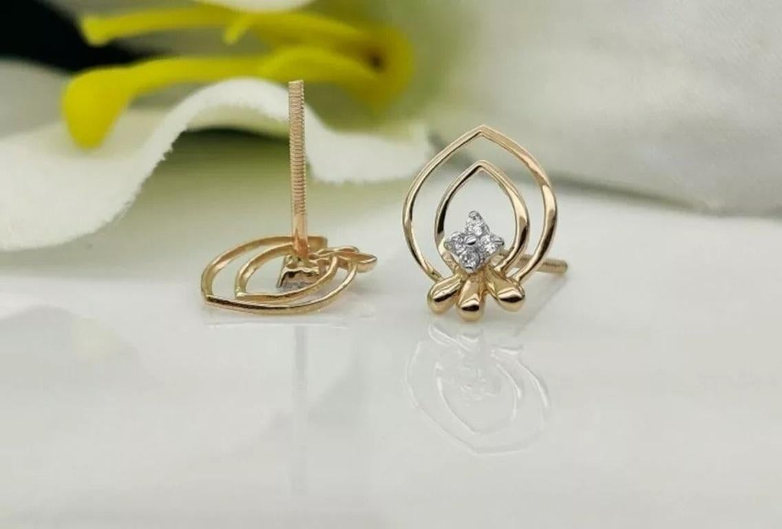 Round Cut Minimalist Octopus Diamond Earring in 14k Solid Rose Gold For Sale
