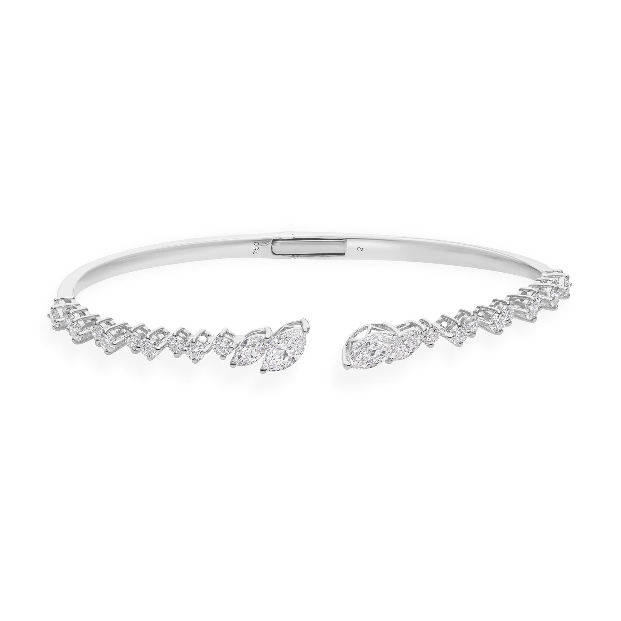 Minimalistisches offenes Armreif-Armband mit gemischtem Diamantschliff aus 18k massivem Weißgold im Zustand „Neu“ im Angebot in Diera, Dubai