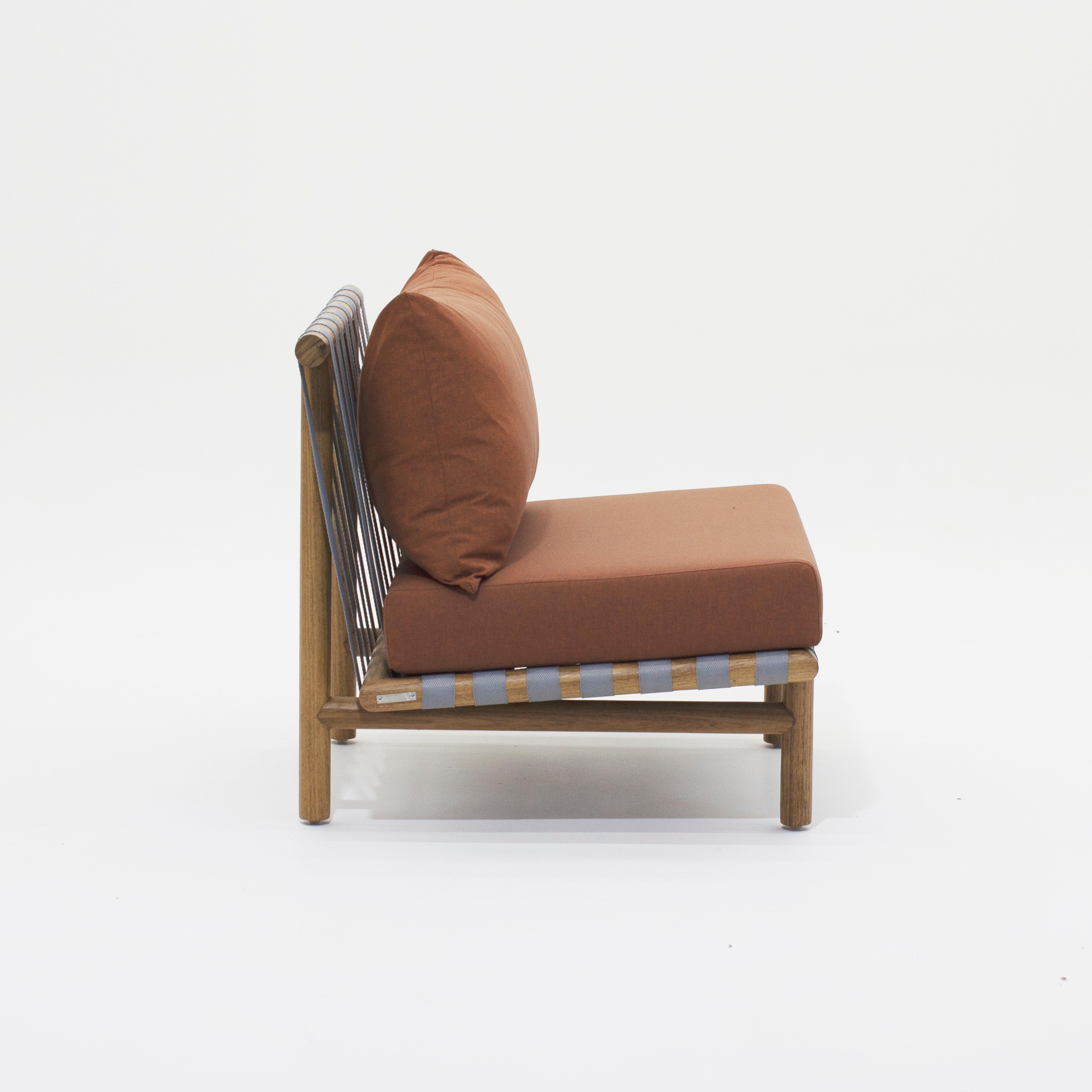Varnished Minimalist outdoor armchair 