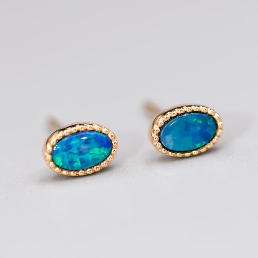 Oval Cut Minimalist Oval Doublet Opal Stud Earrings 18K Yellow Gold For Sale