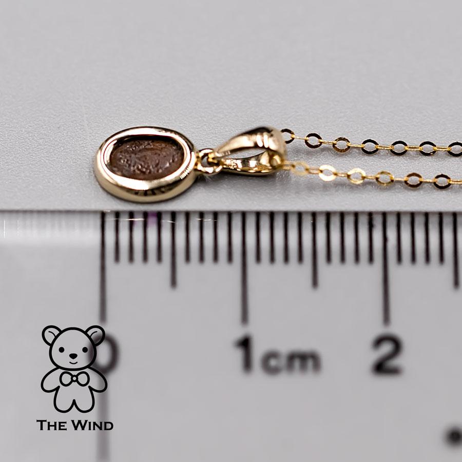 Oval Cut Minimalist Oval Natural Australian Doublet Opal Necklace 14k Yellow Gold For Sale