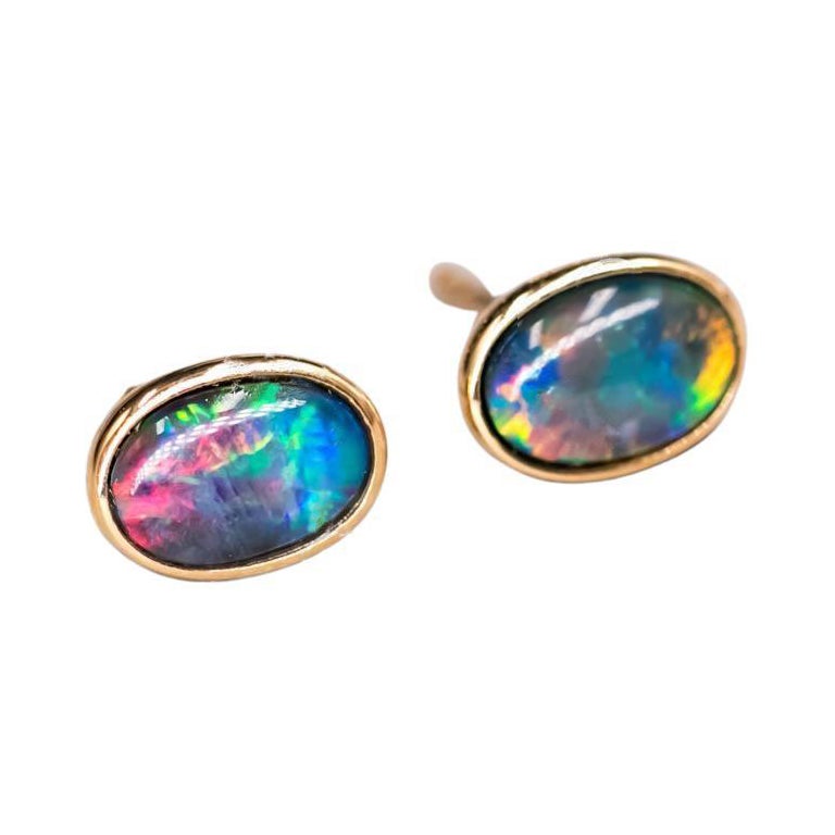 Pendientes Minimalistas de Ópalo Australiano Triplete Ovalado Oro Amarillo 14K