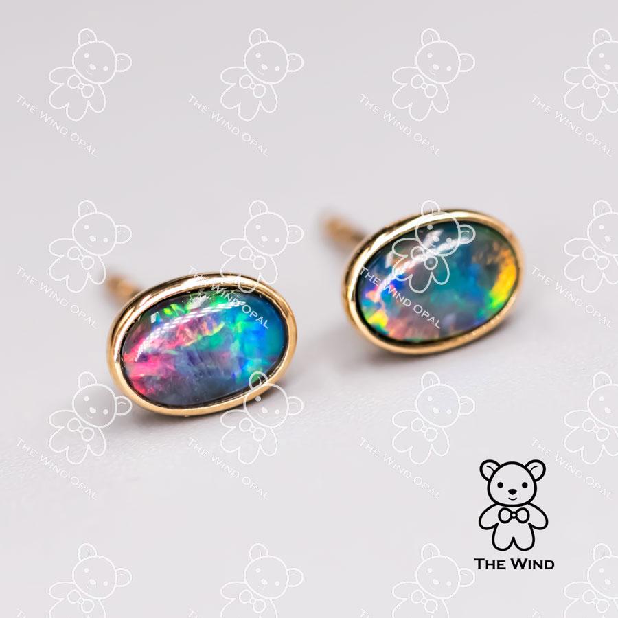 Minimalist Oval Shaped Triplet Opal Stud Earrings 18K Yellow Gold In New Condition For Sale In Suwanee, GA