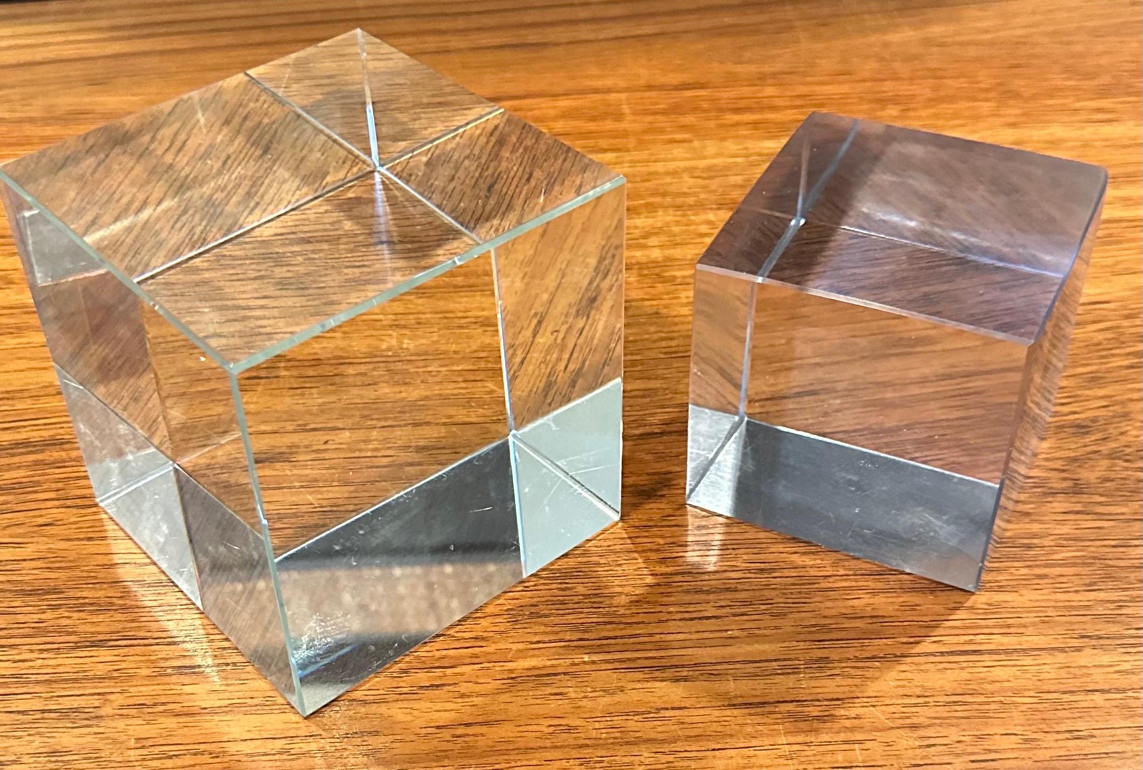 Minimalist Pair of Solid Crystal Cube Sculptures / Paperweights For Sale 2