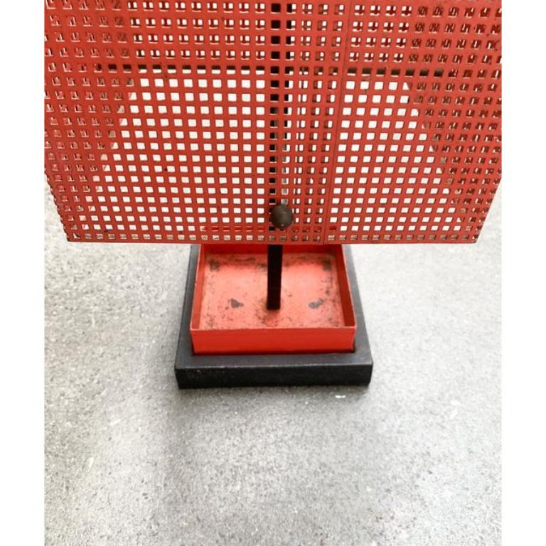 Minimalistischer Umbrella Stand aus perforiertem Stahl, 1960er Jahre im Angebot 2