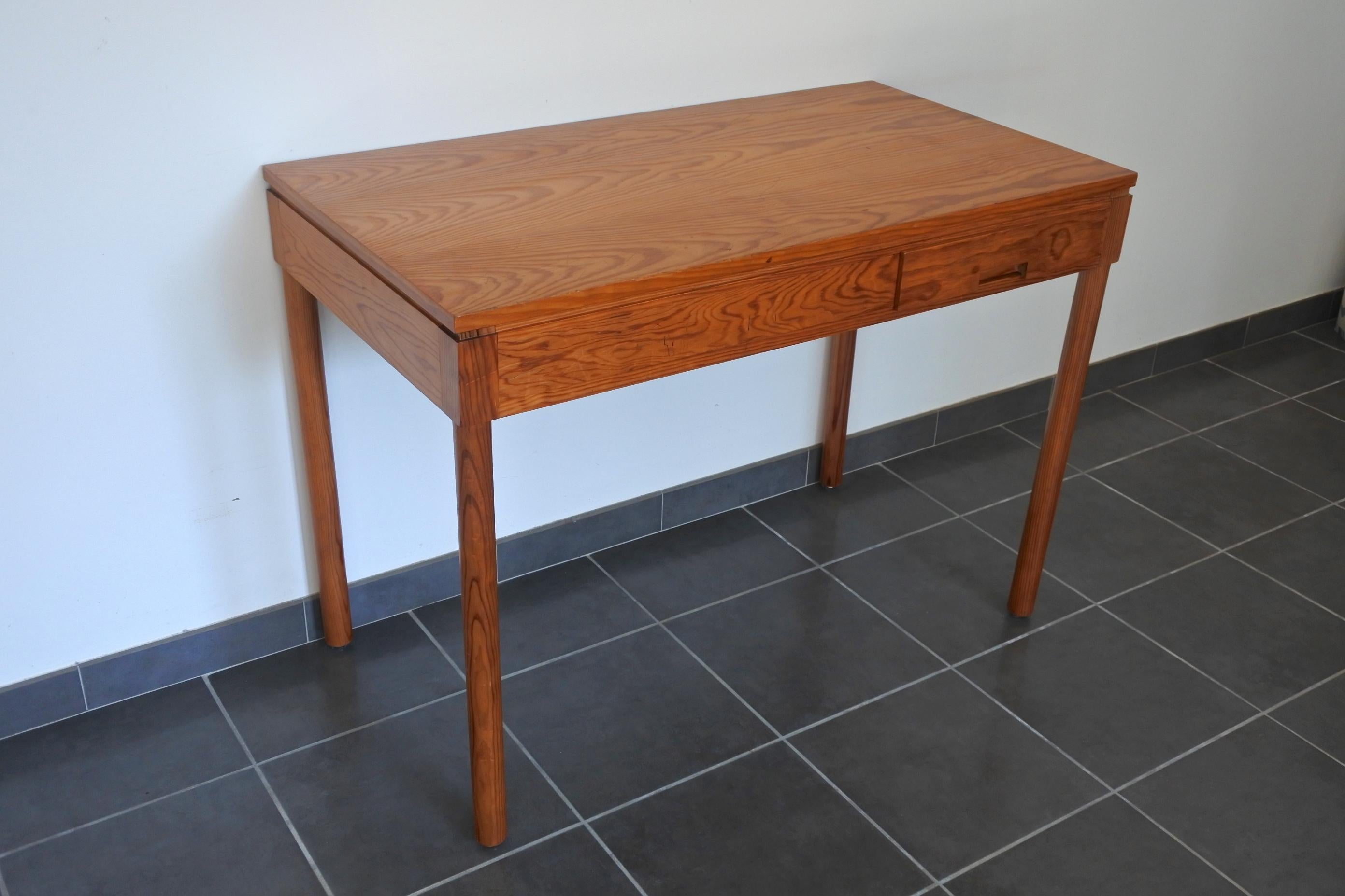 Mid-Century Modern Minimalist Pinewood Desk by Pierre Gautier Delaye, France, 1950s