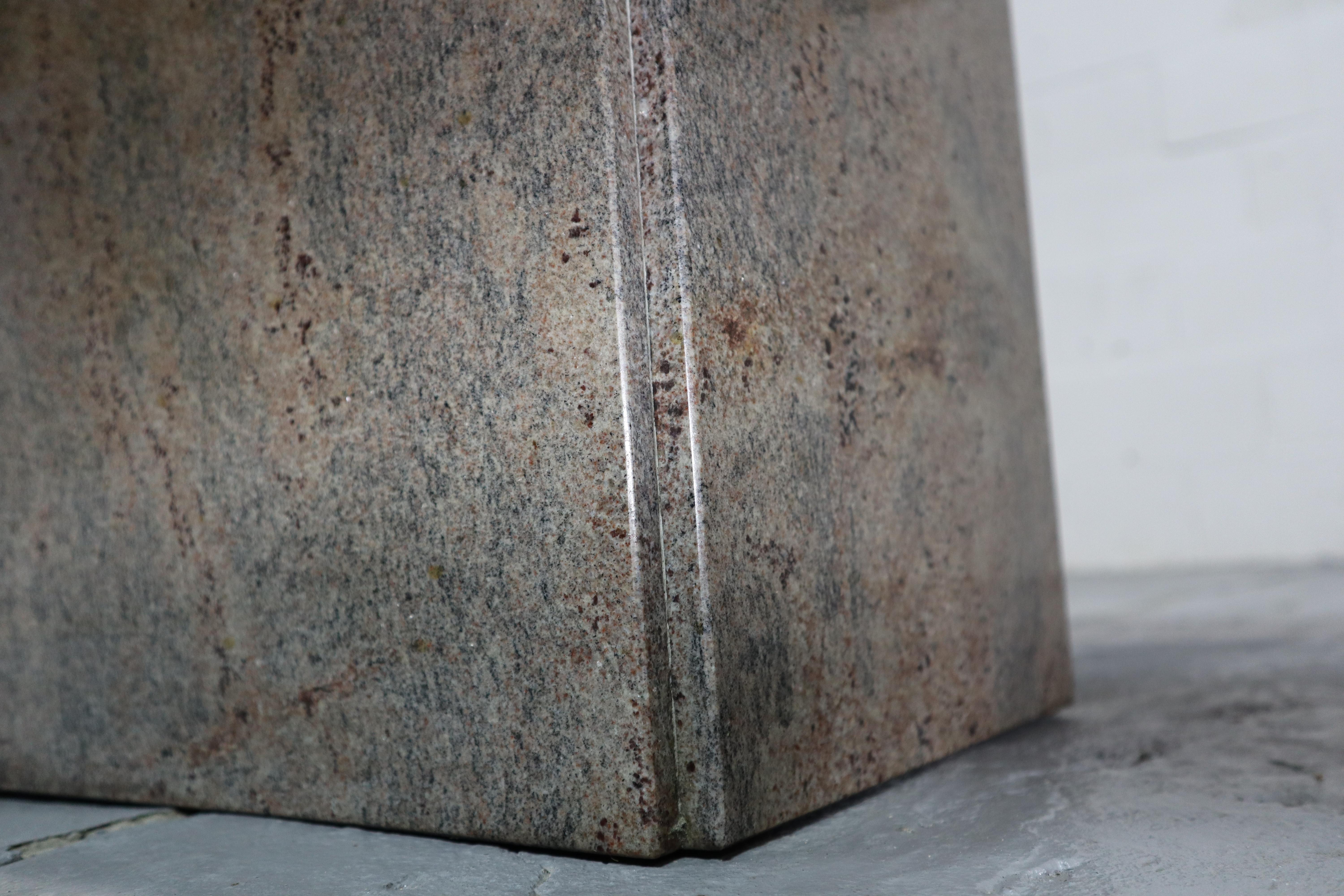 Minimalist pink granite coffee table, 1980's Belgium For Sale 4