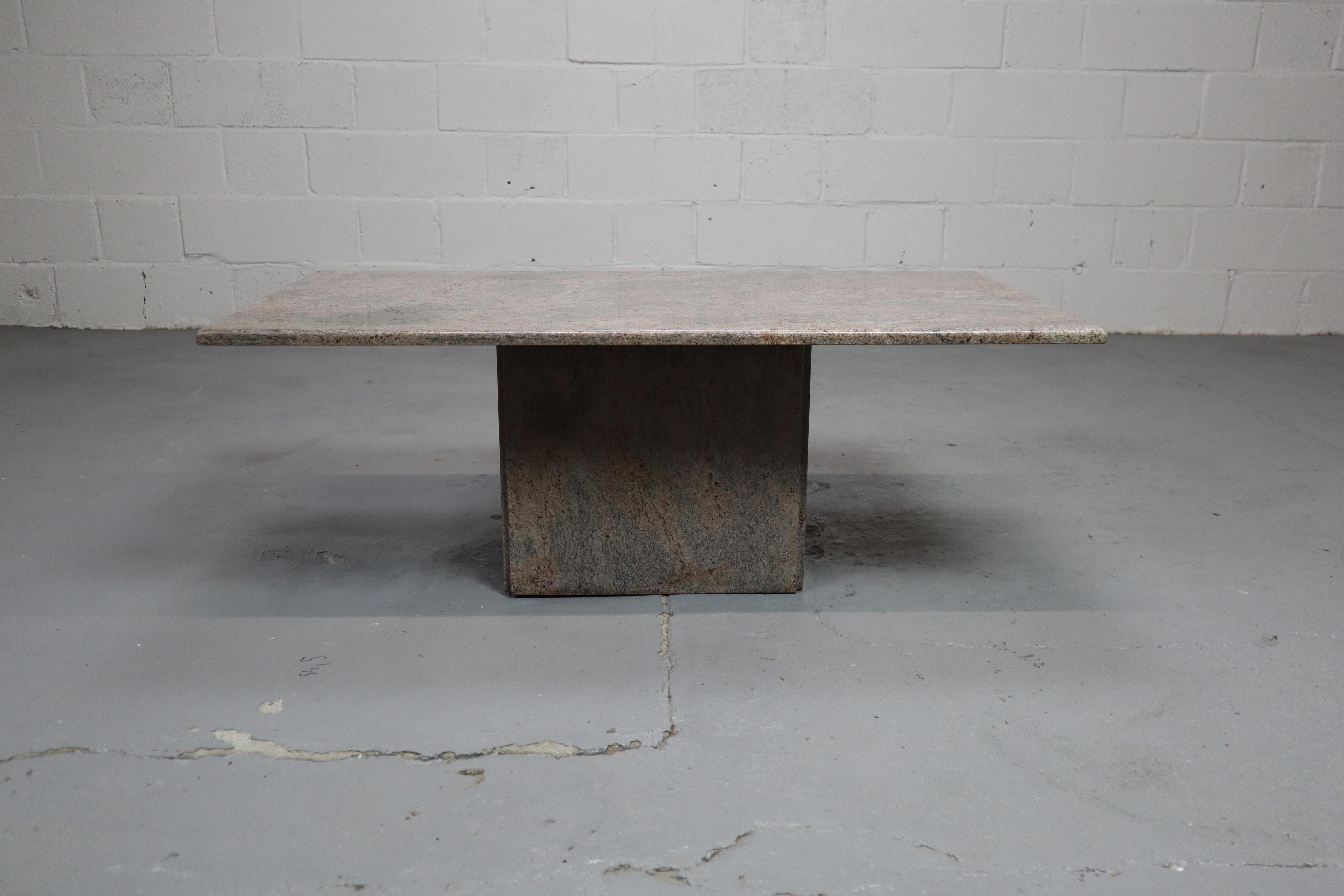 Minimalist pink granite coffee table, 1980's Belgium For Sale 5