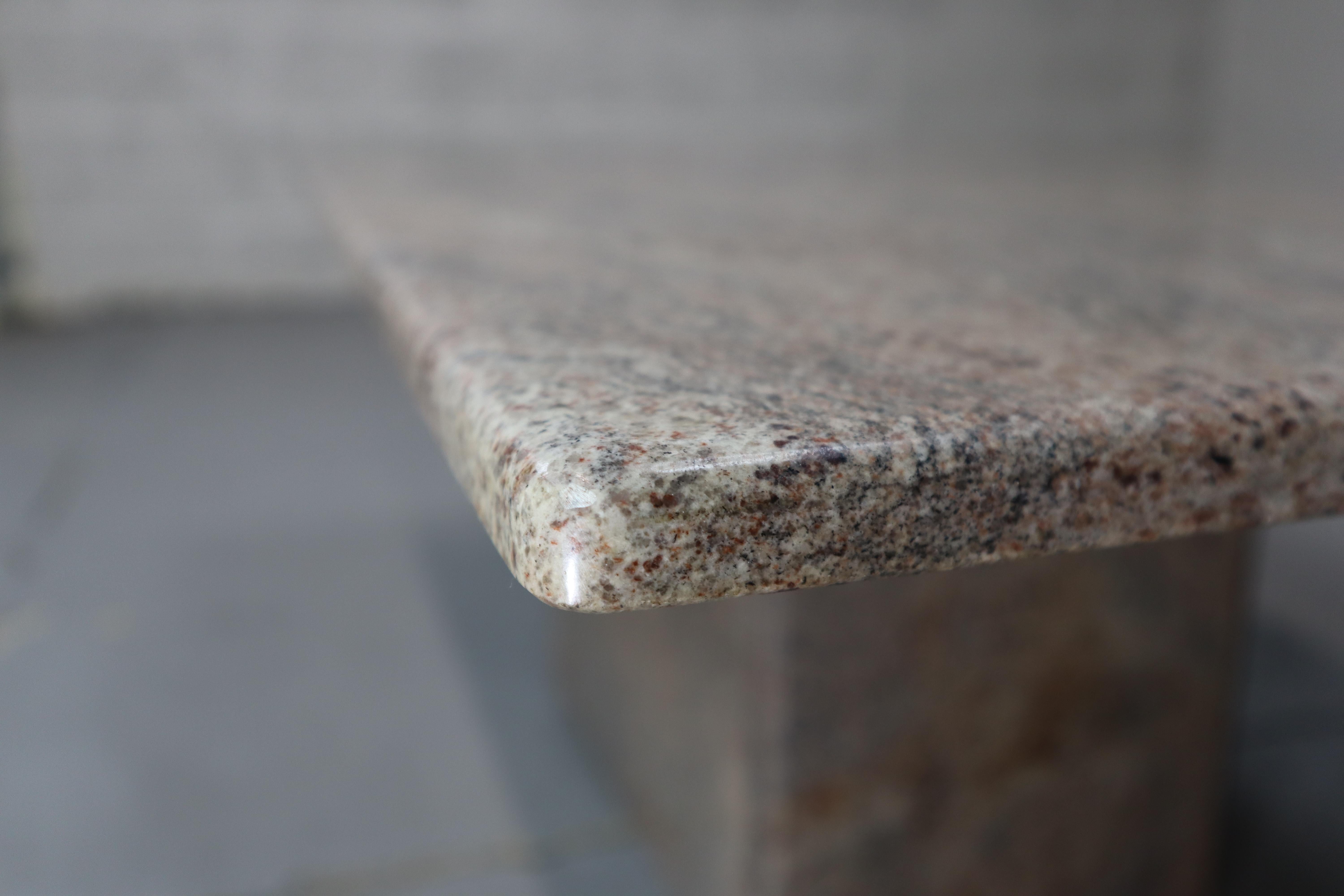 Minimalist pink granite coffee table, 1980's Belgium For Sale 2