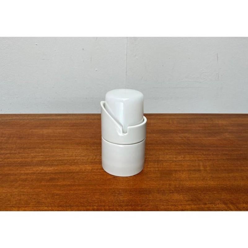 Aplique de baño minimalista de porcelana de Knud Holscher para IFÖ, Suecia, años 80 siglo XX en venta