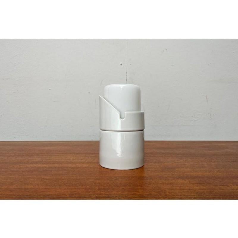 Aplique de baño minimalista de porcelana de Knud Holscher para IFÖ, Suecia, años 80 en venta 2
